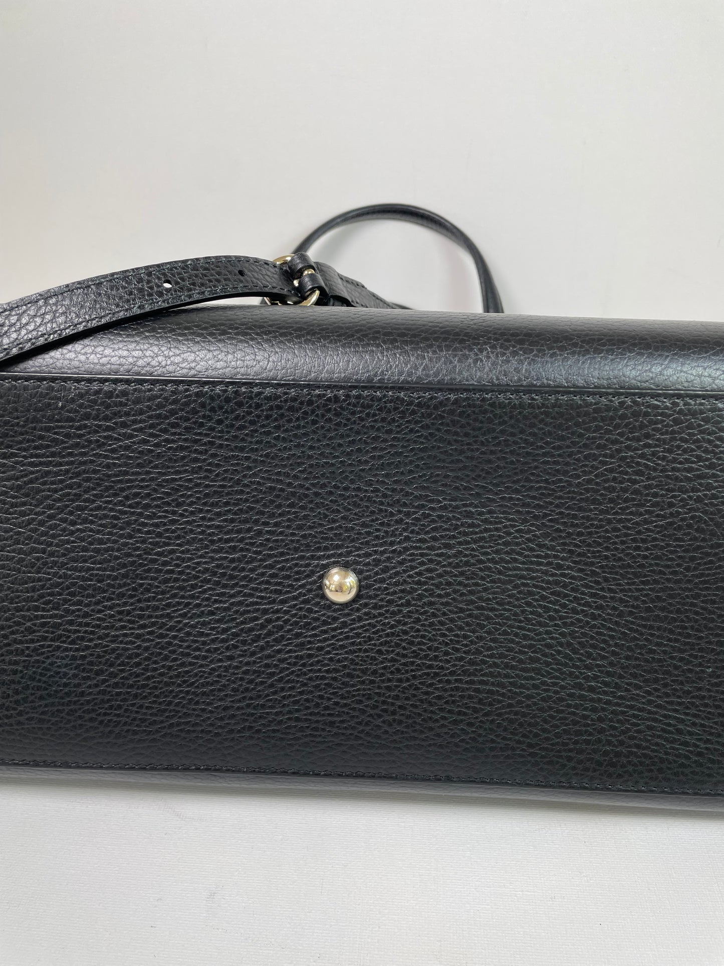 Preloved Gucci Dollar Soho Two Way Top Handle Bag