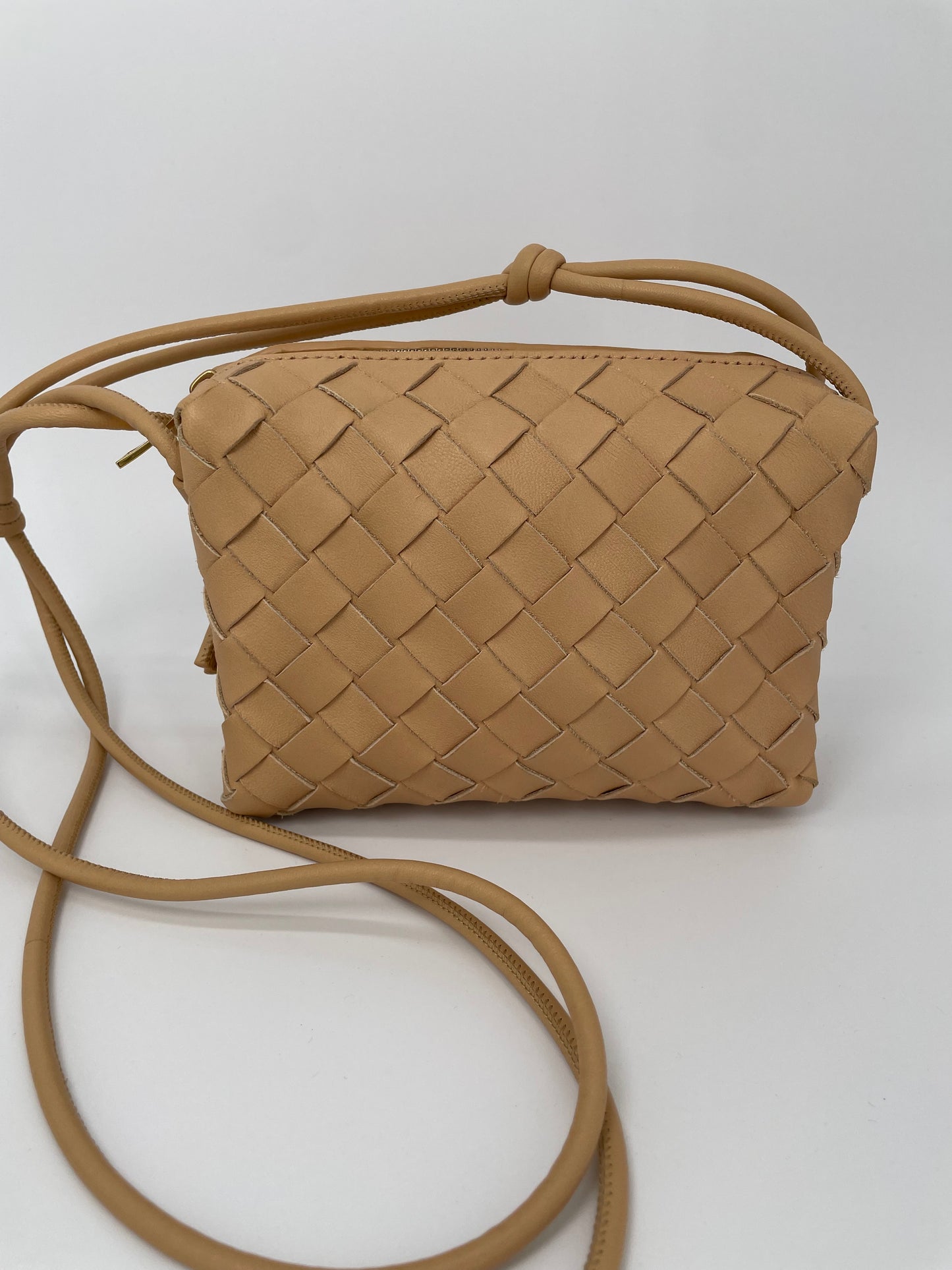 Preloved Bottega Veneta Loop Camera Bag, Mini