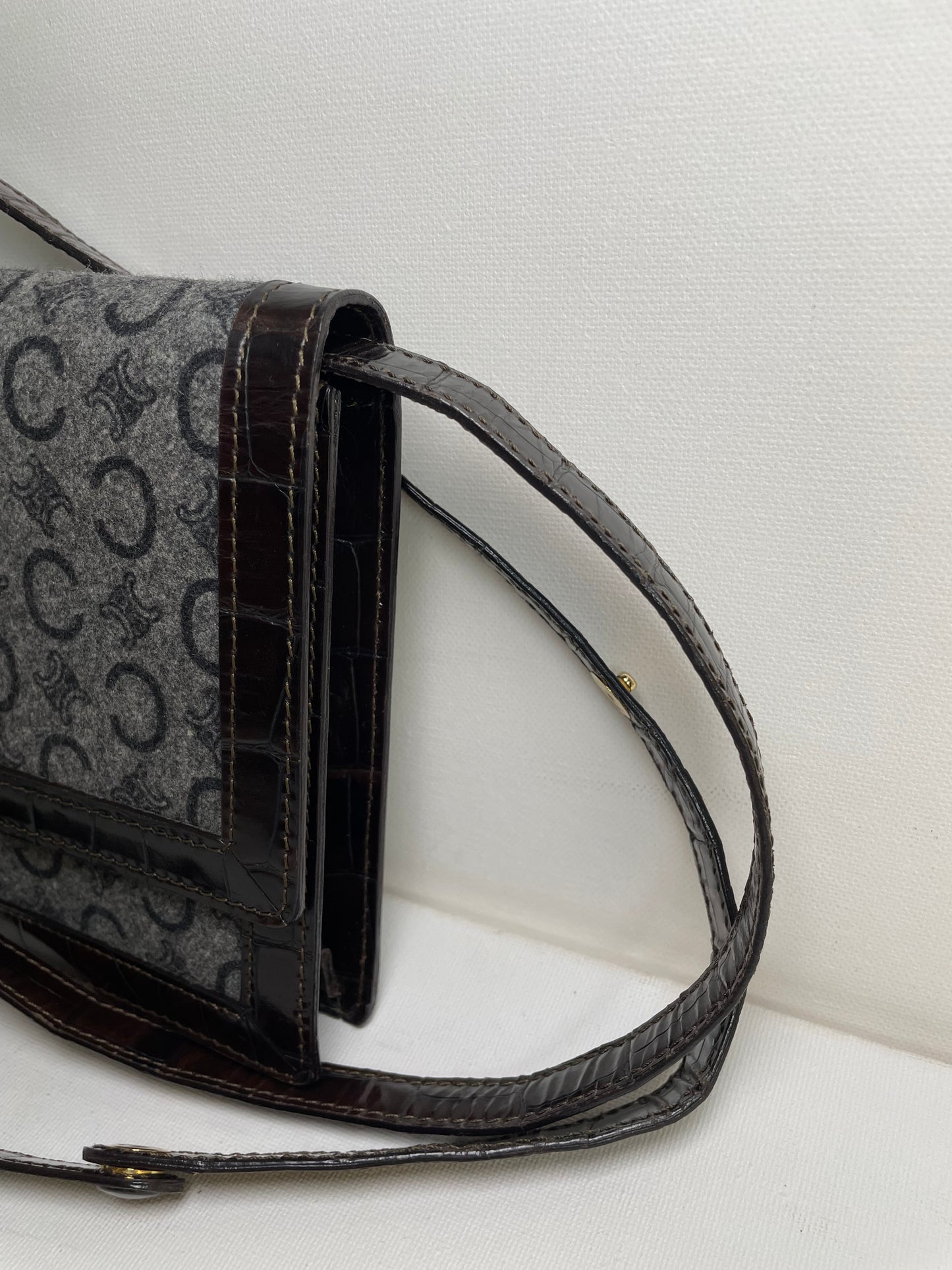 Preloved Celine C Triomphe Shoulder Bag