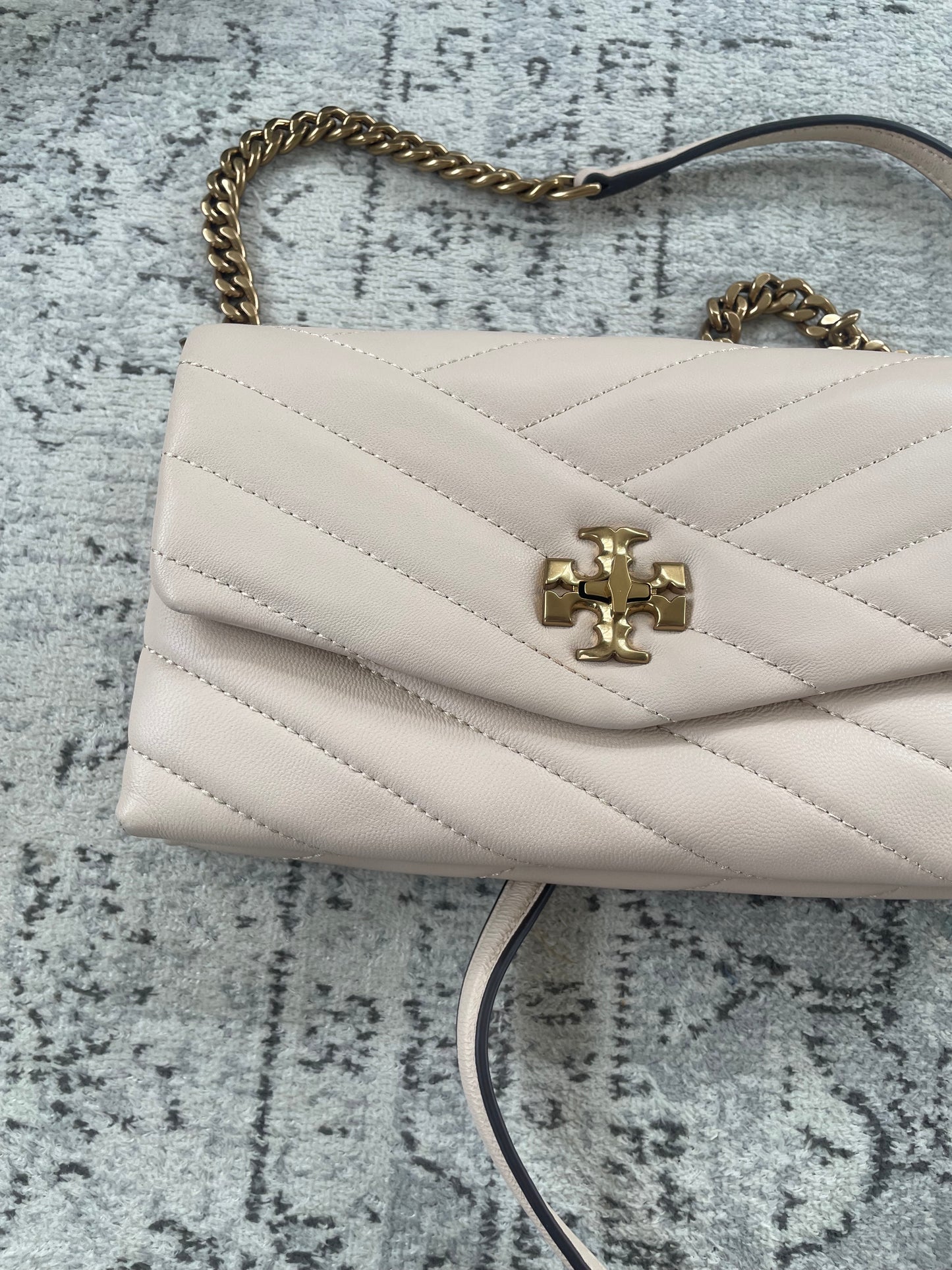 Preloved Tory Burch Kira Chevron Wallet Bag