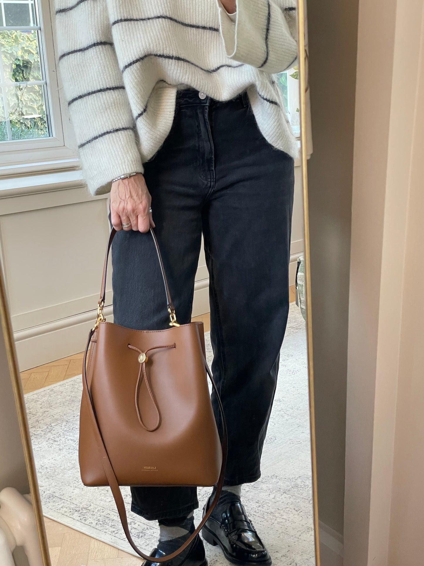 Preloved Ralph Lauren Dryden Debby bucket bag