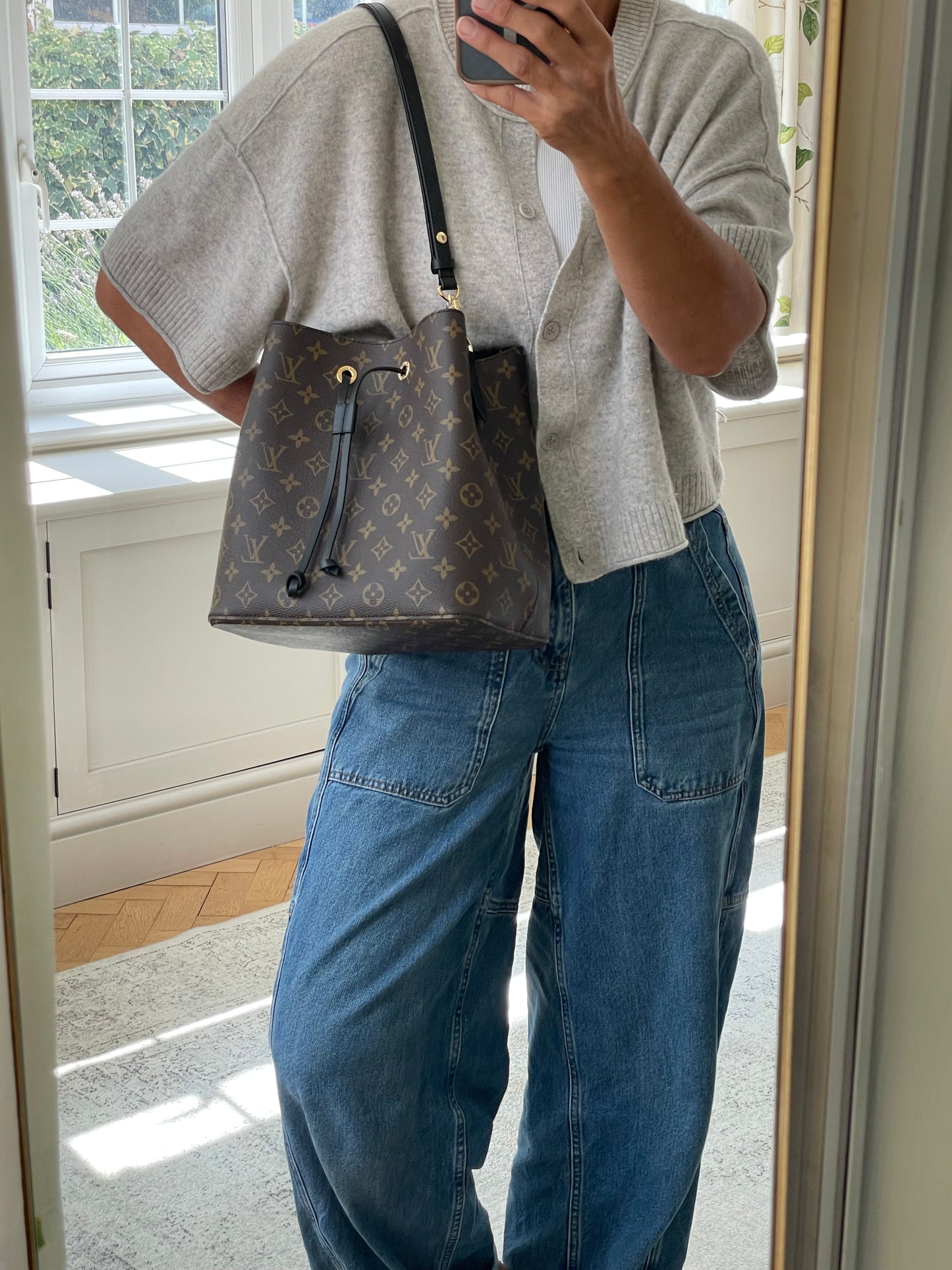 Preloved Louis Vuitton NeoNoe Bucket Bag