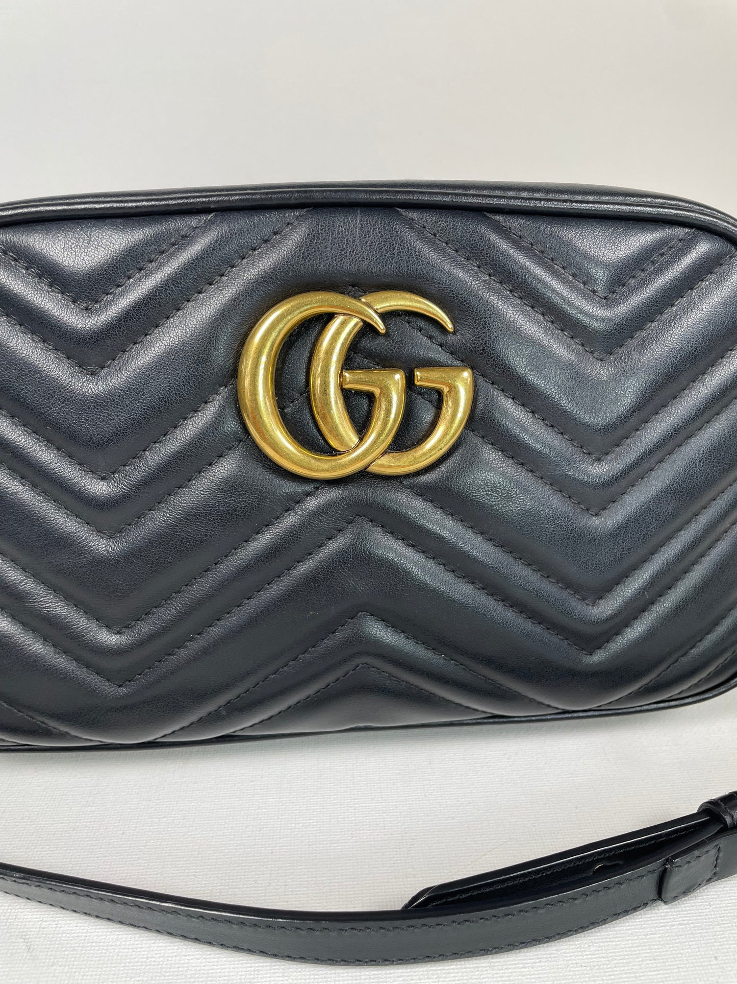 Preloved Gucci Marmont Shoulder Bag, Small