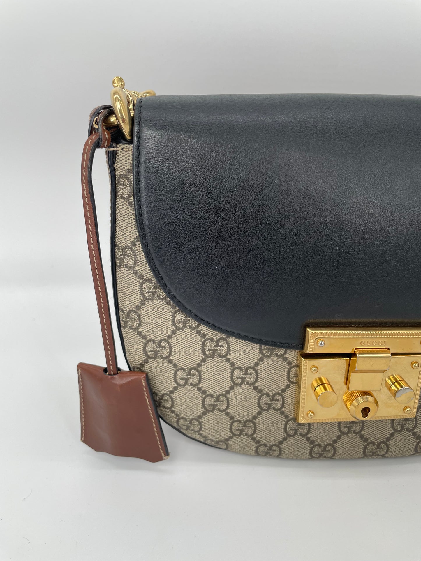 Preloved Gucci GG Supreme Monogram Saddle Lock Messenger Shoulder Bag, Small
