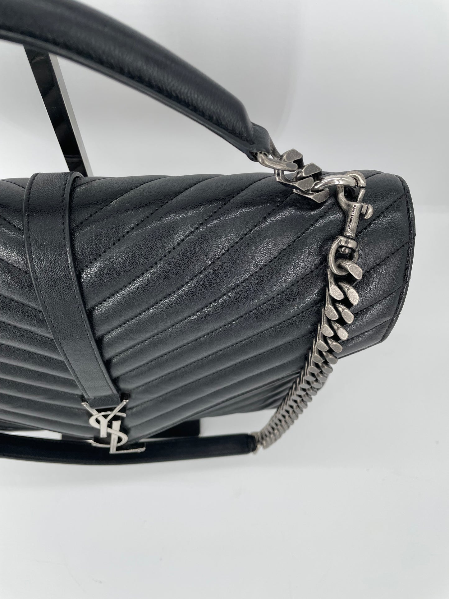 Preloved Saint Laurent Matelasse Chevron Monogram College Bag, Large