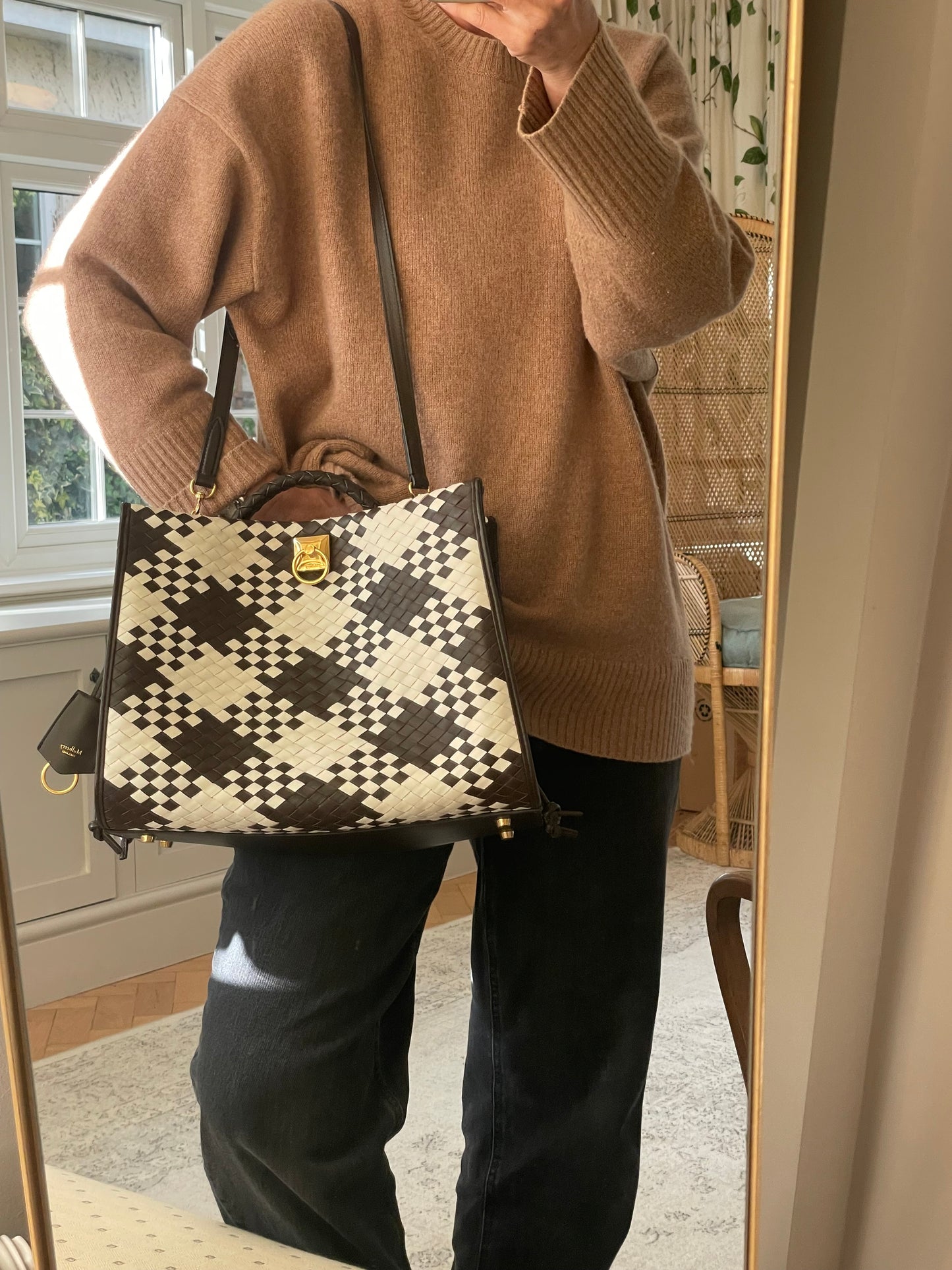 Preloved Mulberry Iris Woven Tote Bag with Long Strap