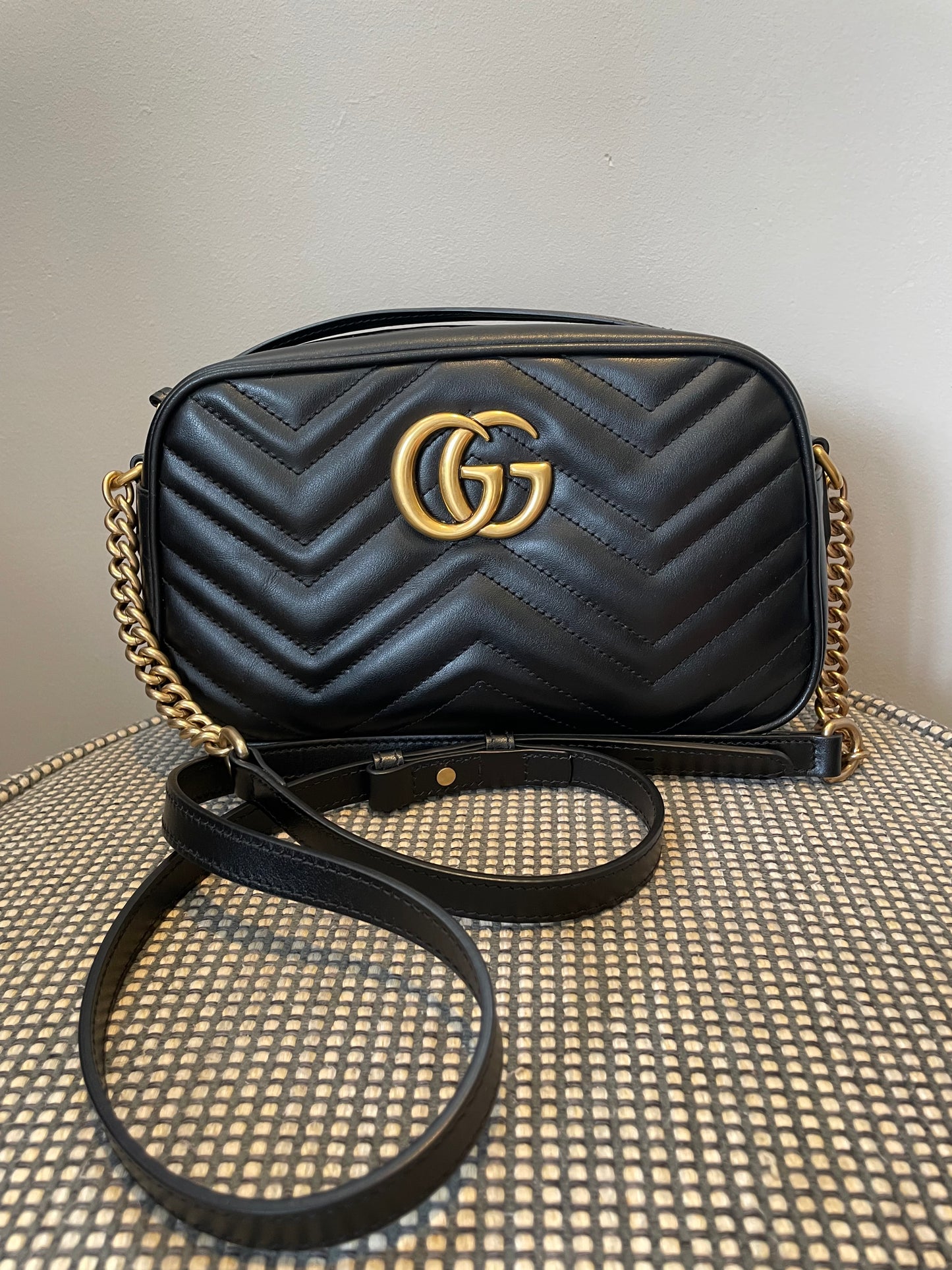 Preloved Gucci Marmont Shoulder Bag, Small