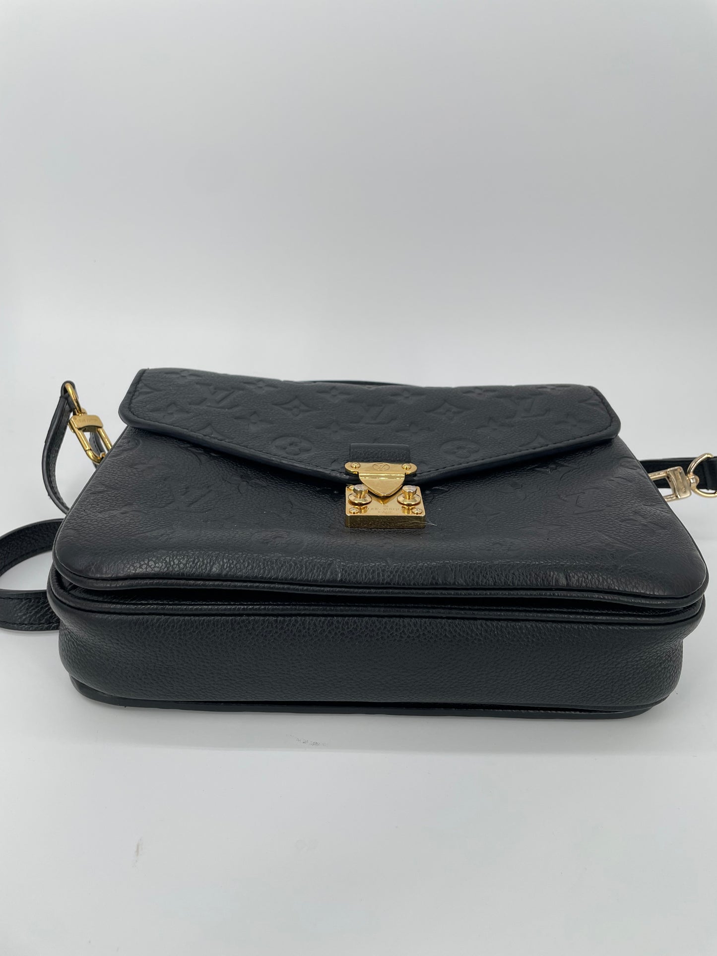 Preloved Louis Vuitton Empreinte Metis Crossbody Bag