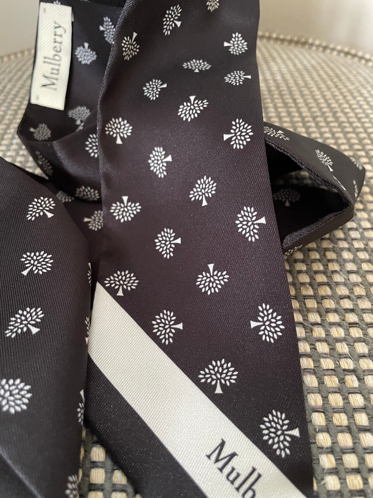 Preloved Mulberry Tree Twilly Scarf