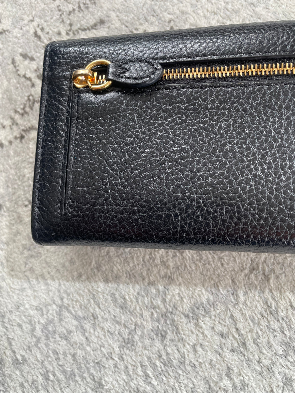 Preloved Mulberry Continental Tree Classic Grain Wallet