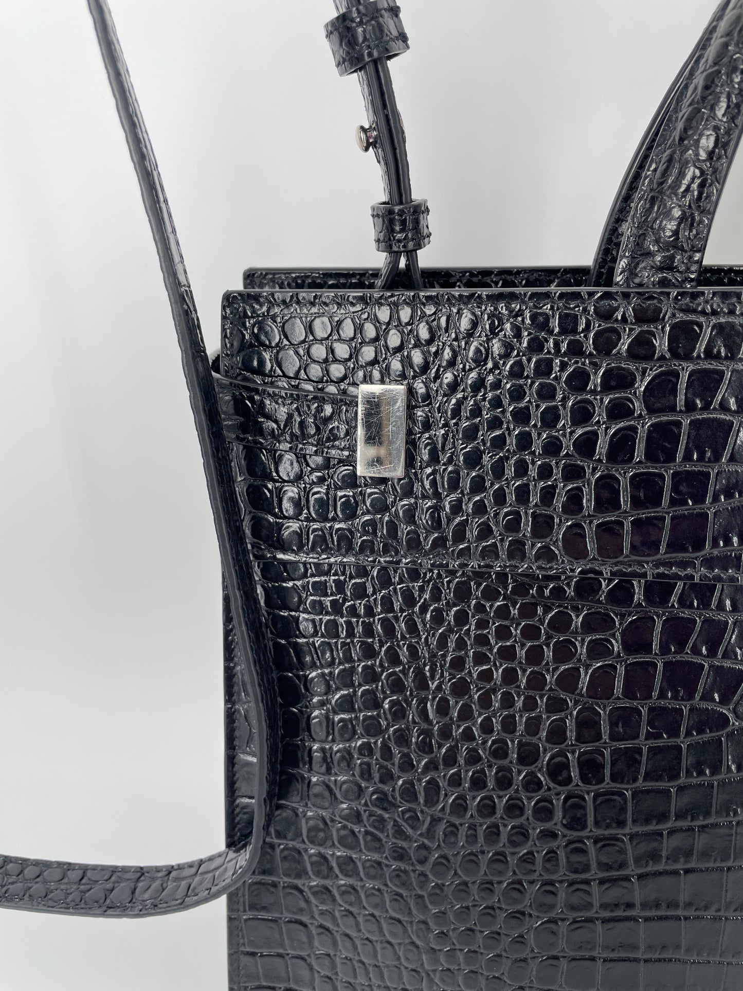 Preloved Saint Laurent Manhattan Tote Bag with Long Strap