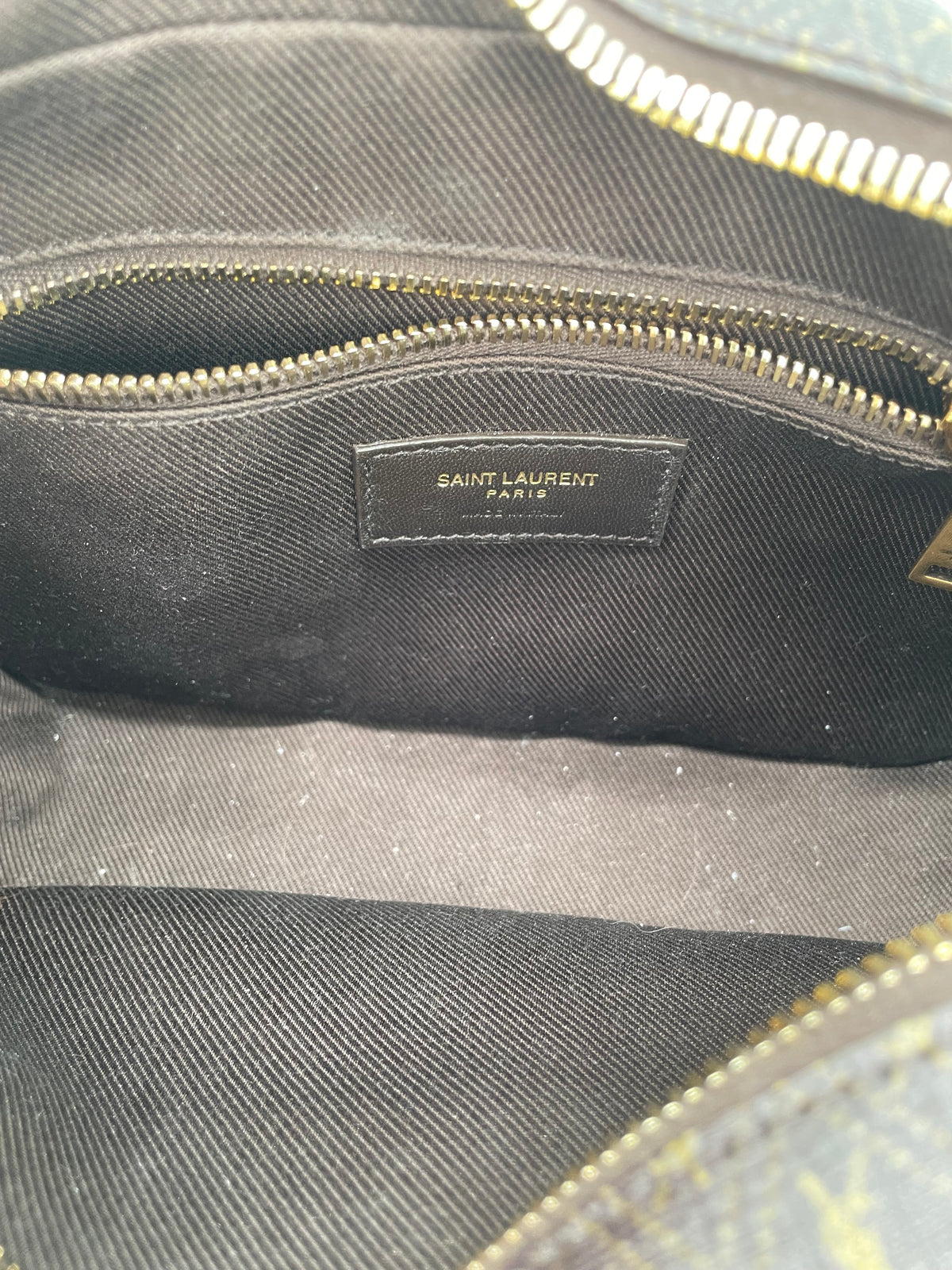 Preloved Saint Laurent Le Monogramme Camera Bag