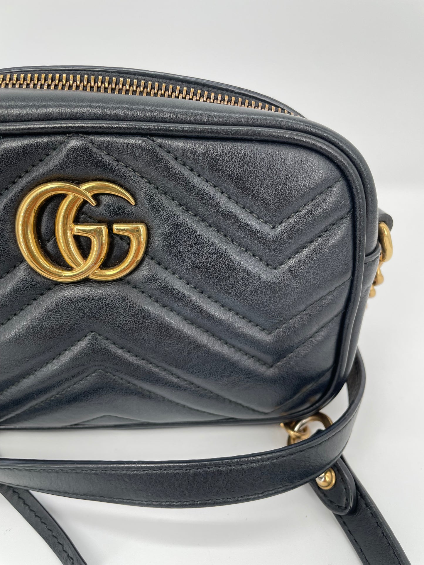 Preloved Gucci Marmont Crossbody Camera Bag, Mini