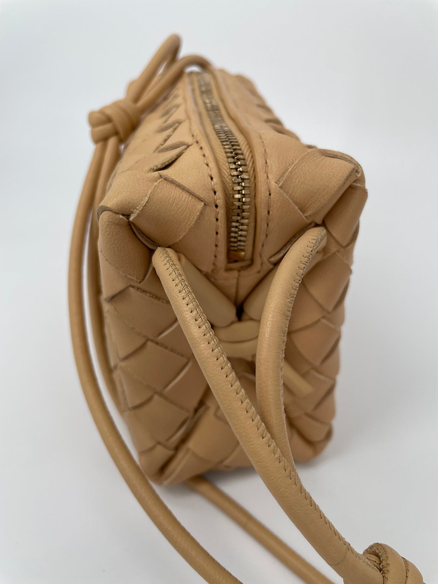 Preloved Bottega Veneta Loop Camera Bag, Mini