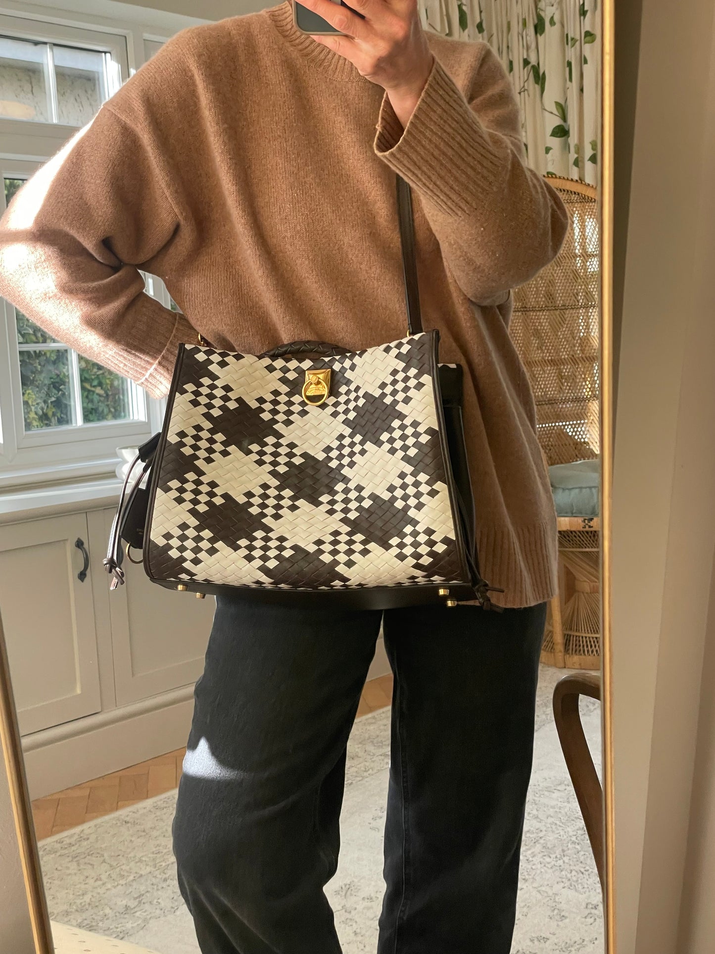 Preloved Mulberry Iris Woven Tote Bag with Long Strap