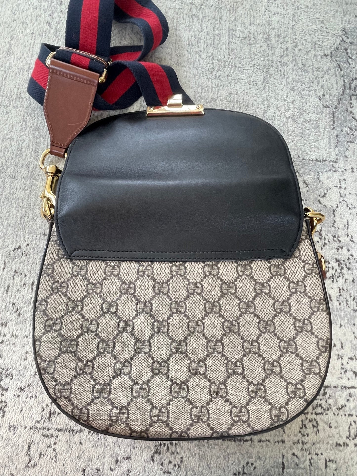 Preloved Gucci GG Supreme Monogram Saddle Lock Messenger Shoulder Bag, Small