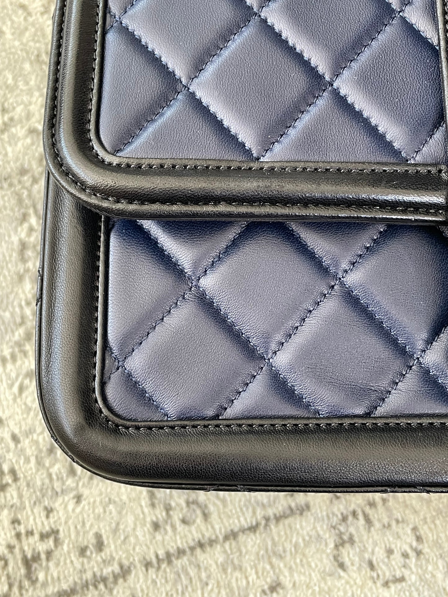 Preloved Chanel Lambskin Quilted Elegant CC Flap, Medium