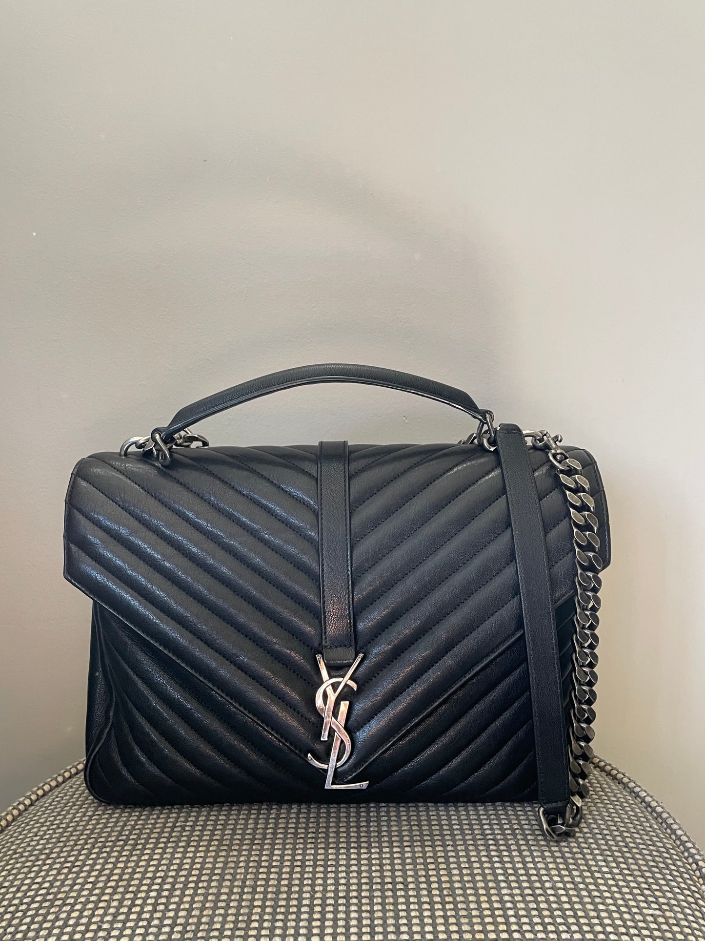 Preloved Saint Laurent Matelasse Chevron Monogram College Bag, Large