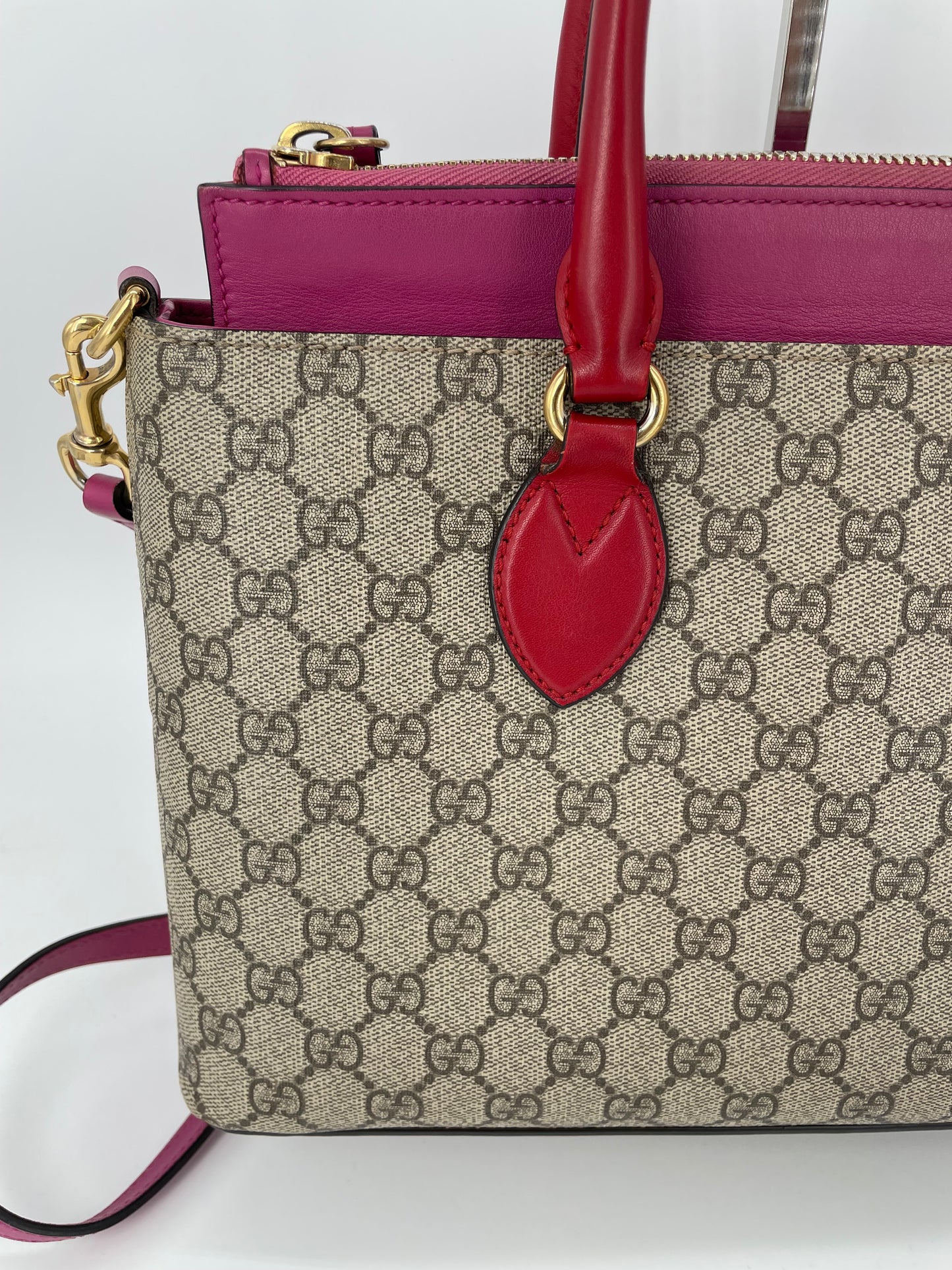 Preloved Gucci Supreme Monogram Tote Bag