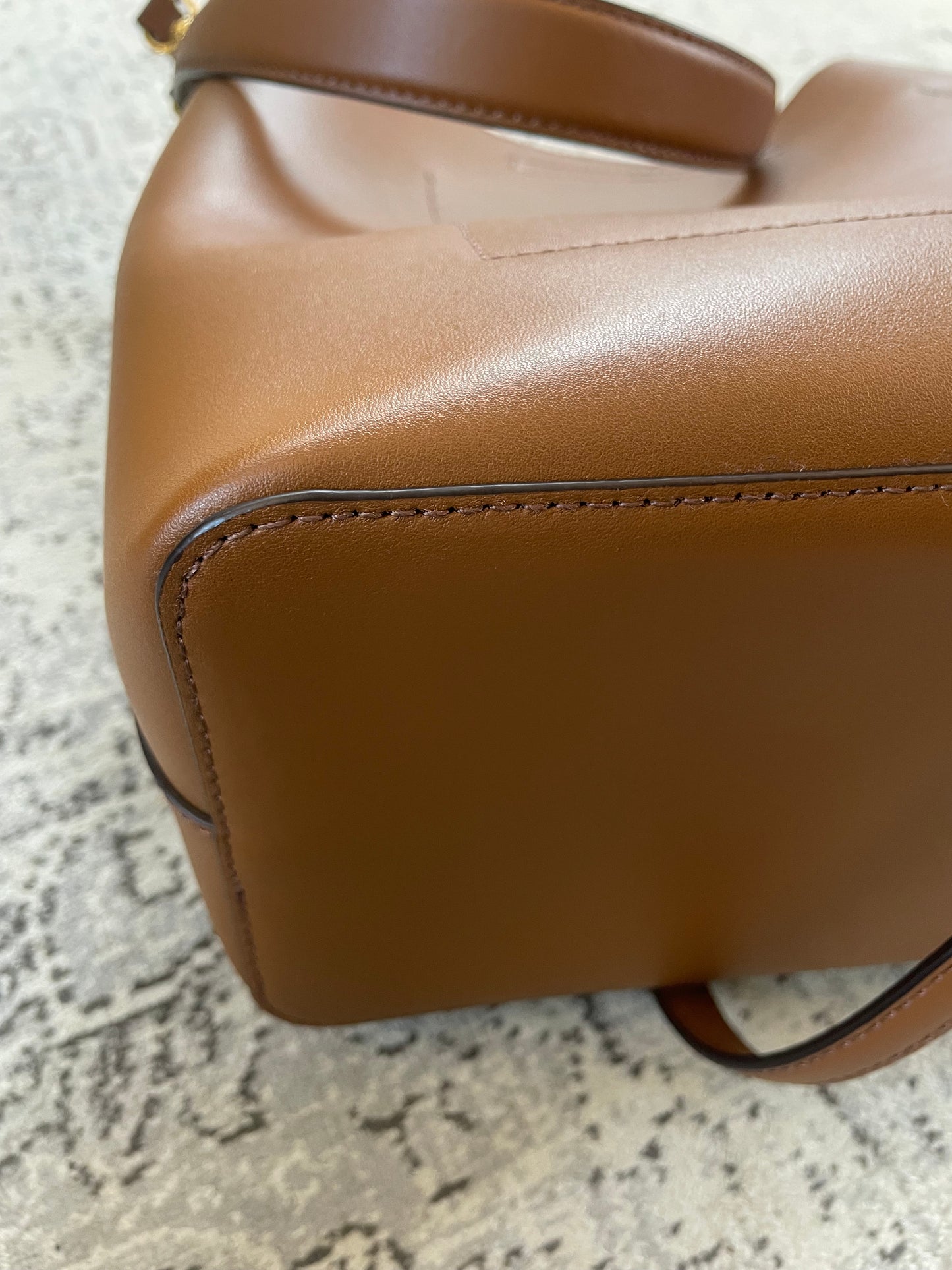 Preloved Ralph Lauren Dryden Debby bucket bag