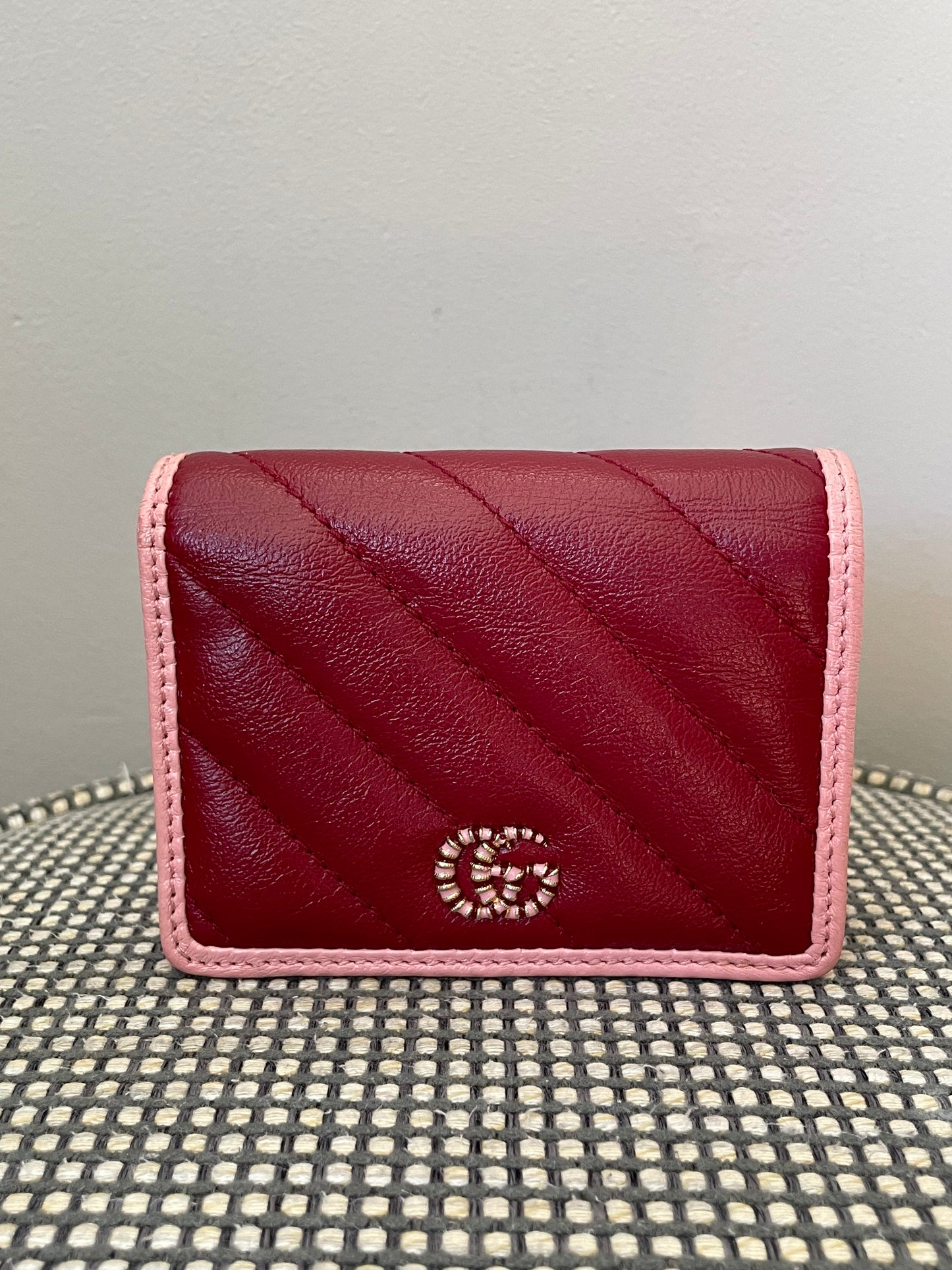 Preloved Gucci Matelasse Diagonal Torchon GG Marmont Card Wallet