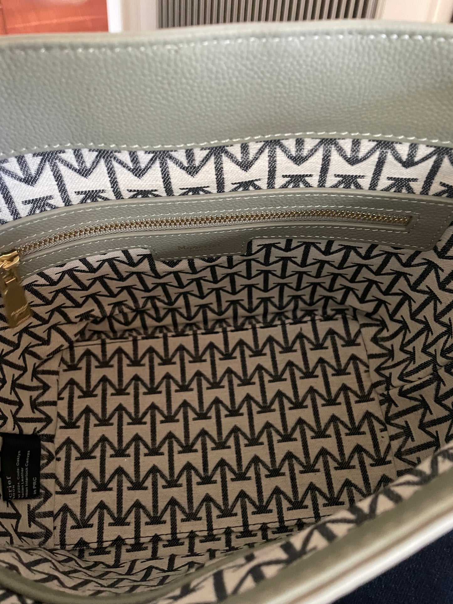 Preloved Moncrief Oaklyn bucket bag