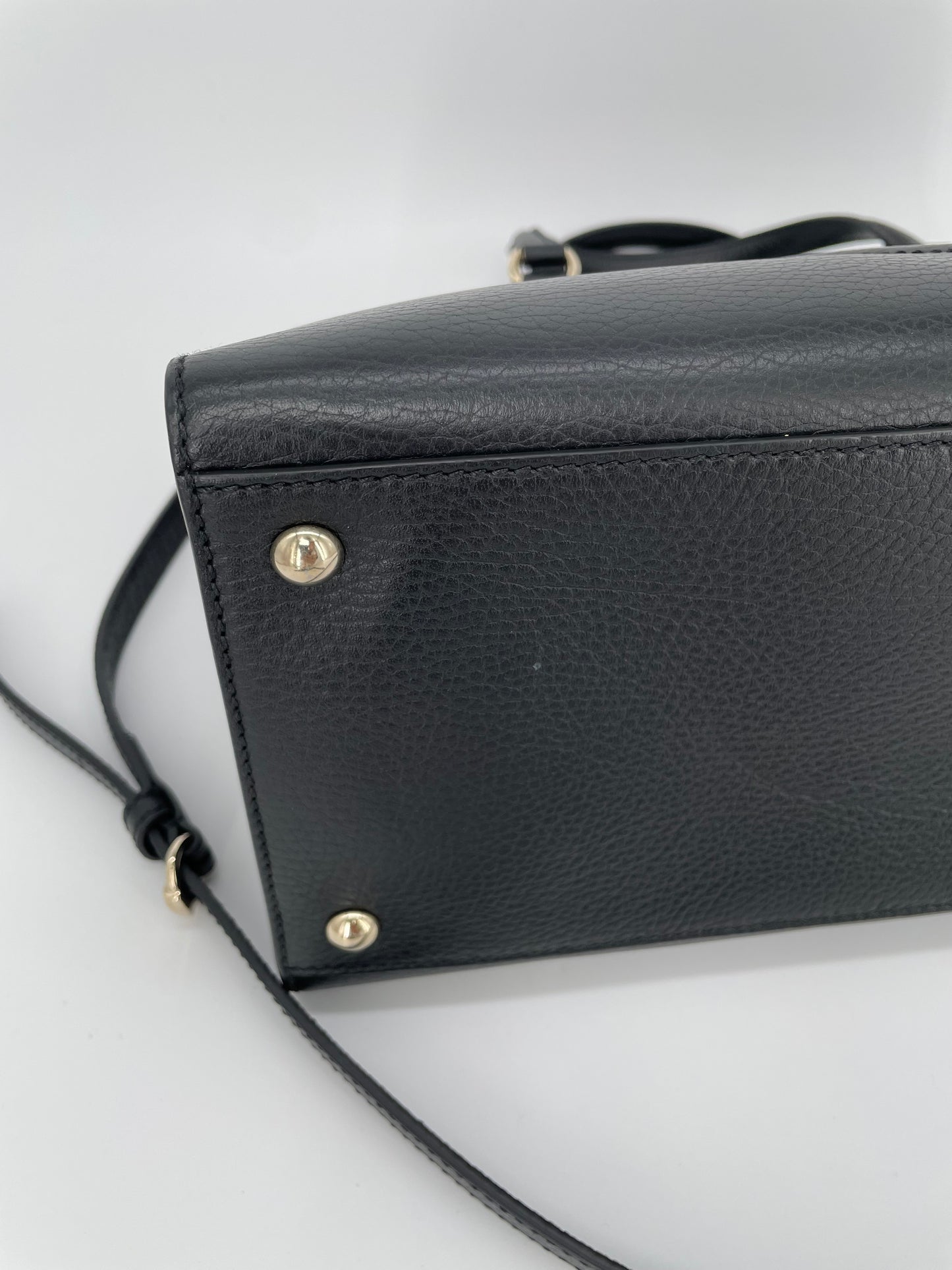 Preloved Gucci Dollar Soho Two Way Top Handle Bag