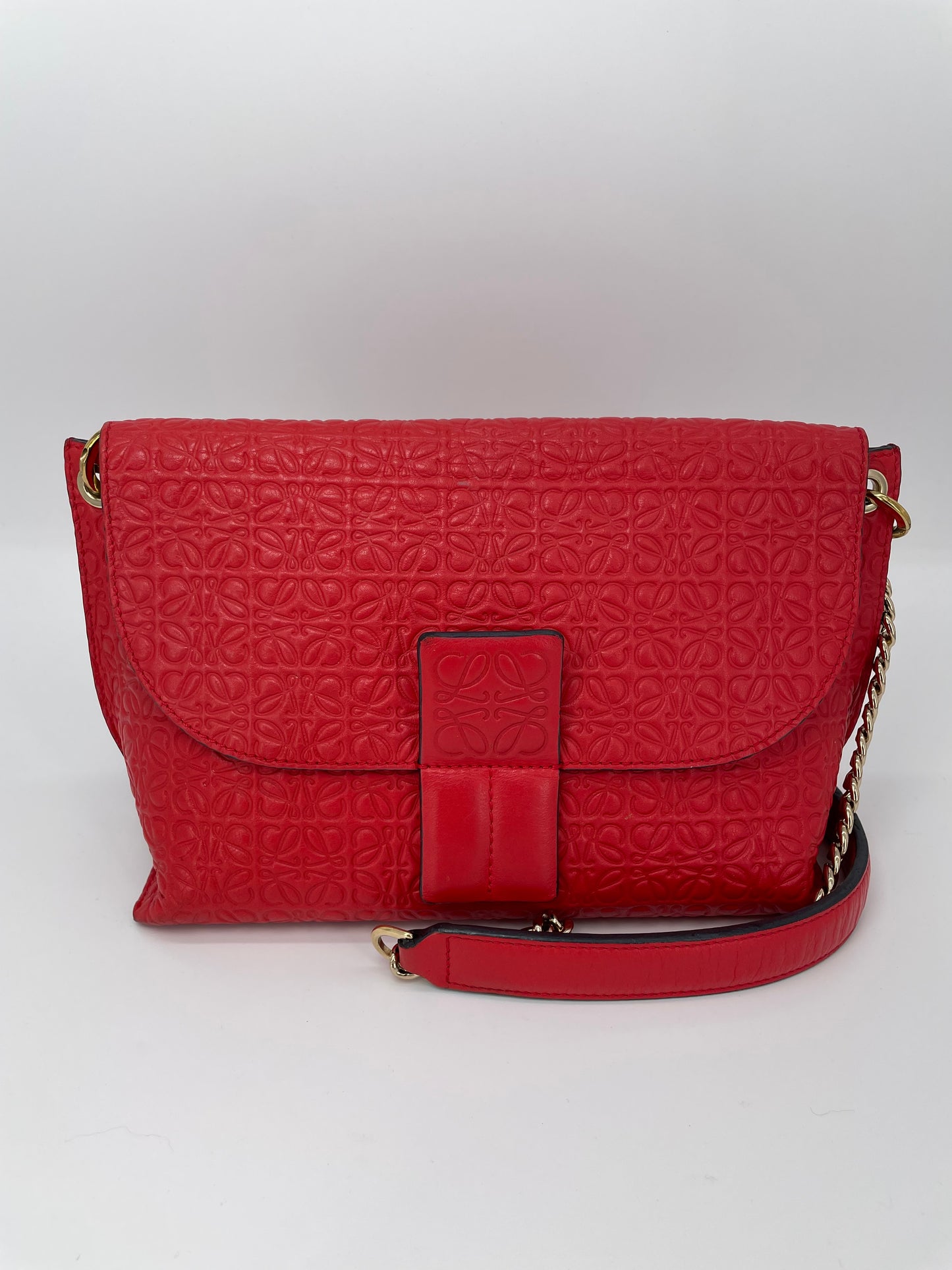 Preloved Loewe Avenue Embossed Shoulder Bag