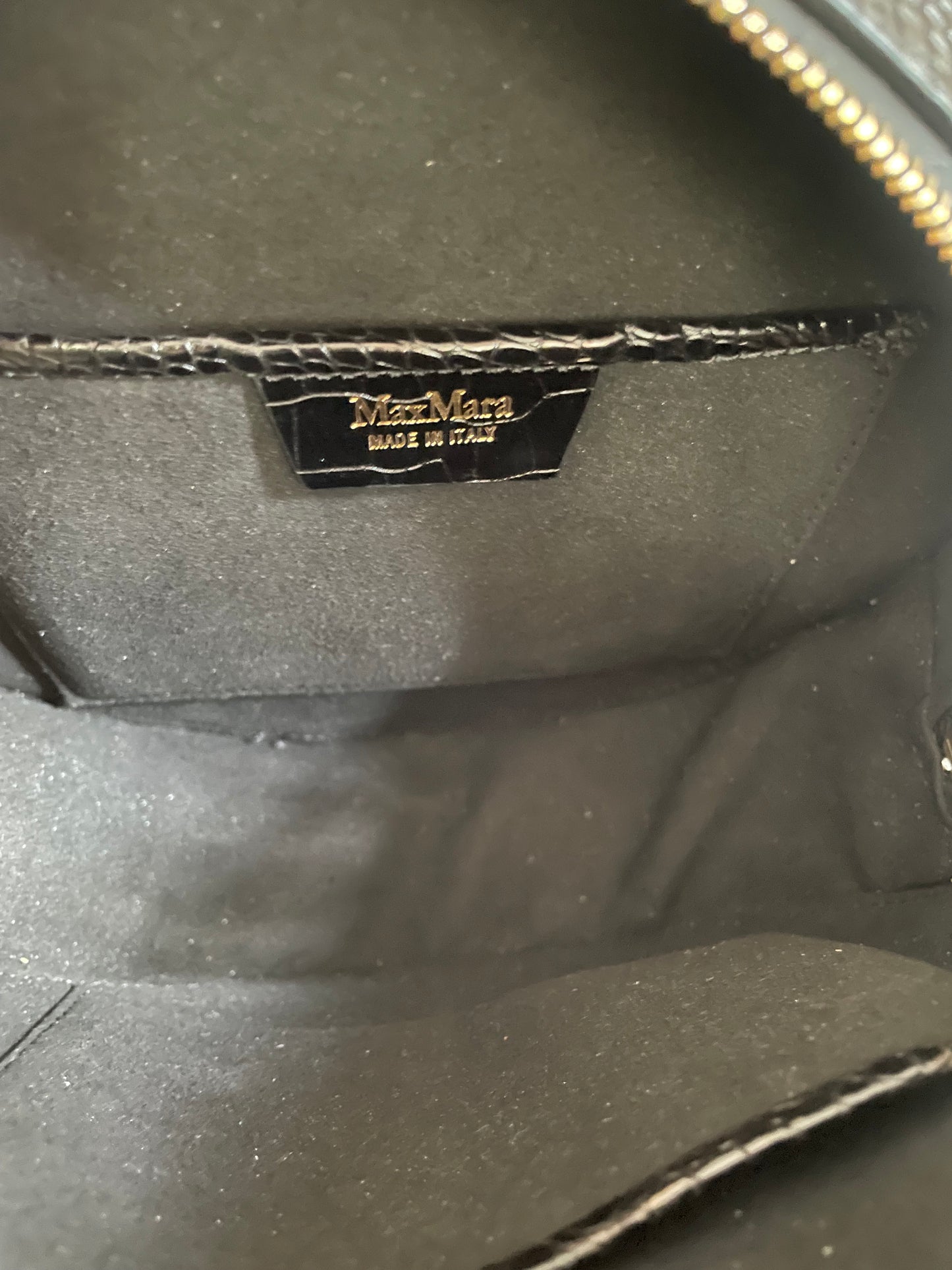 Preloved Max Mara Circular Shoulder Bag