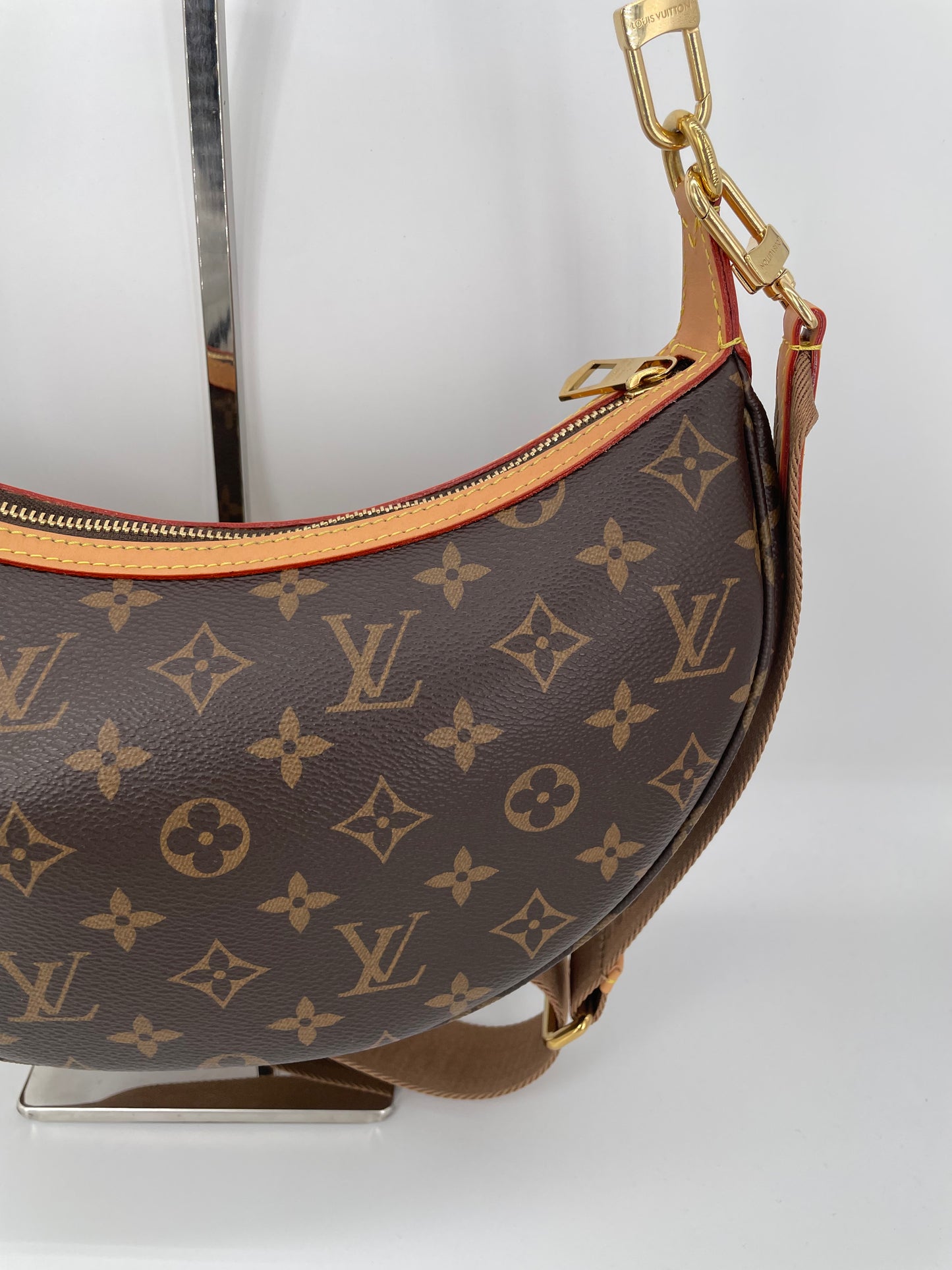 Preloved Louis Vuitton Looping Monogram Two Way Bag