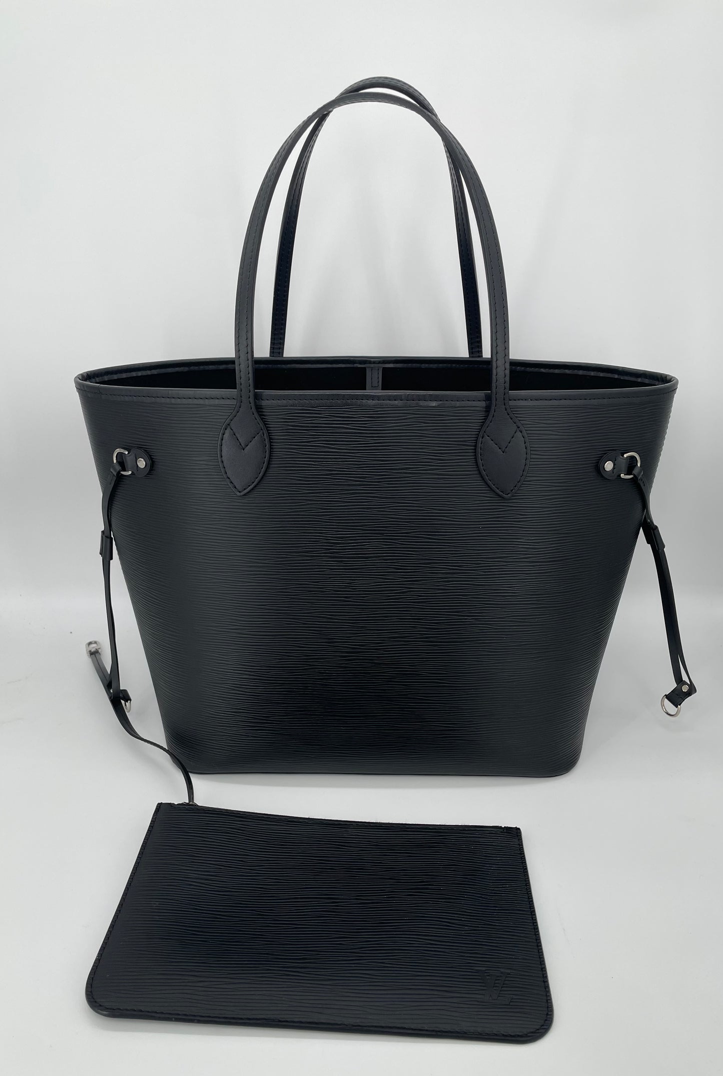 Preloved Louis Vuitton Neverfull Tote Bag in Epi Leather,  MM