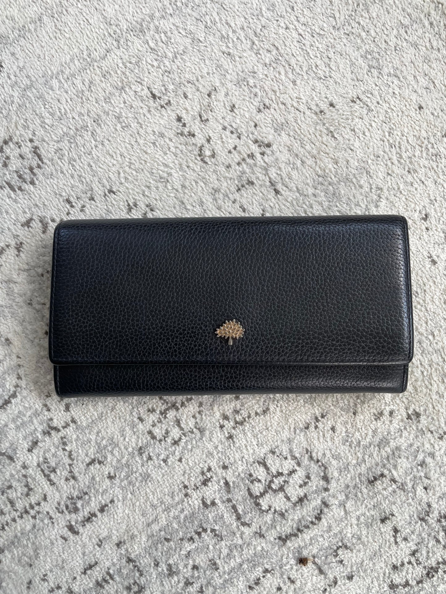 Preloved Mulberry Continental Tree Classic Grain Wallet