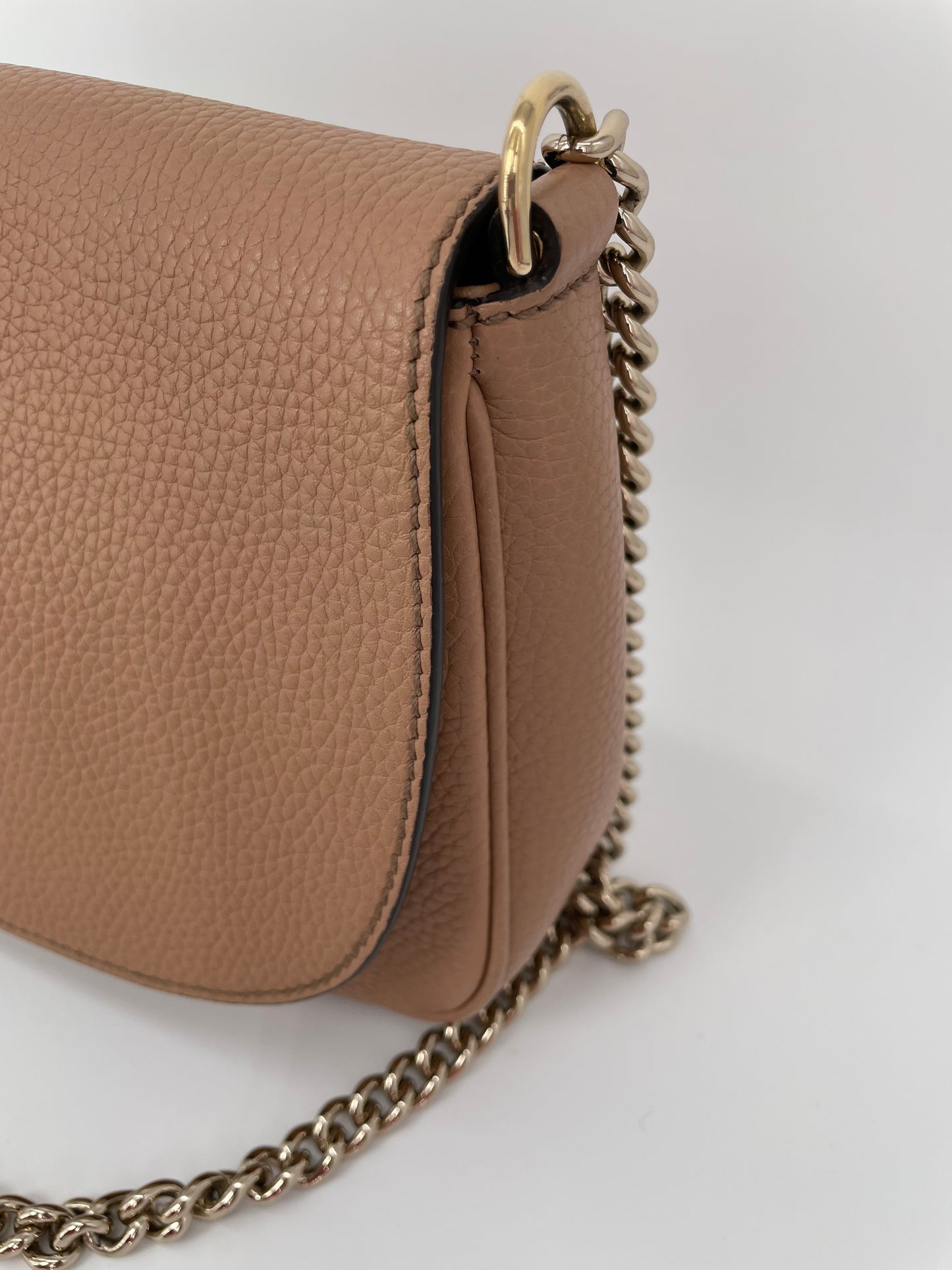 Preloved Gucci Long Soho Chain Shoulder Bag