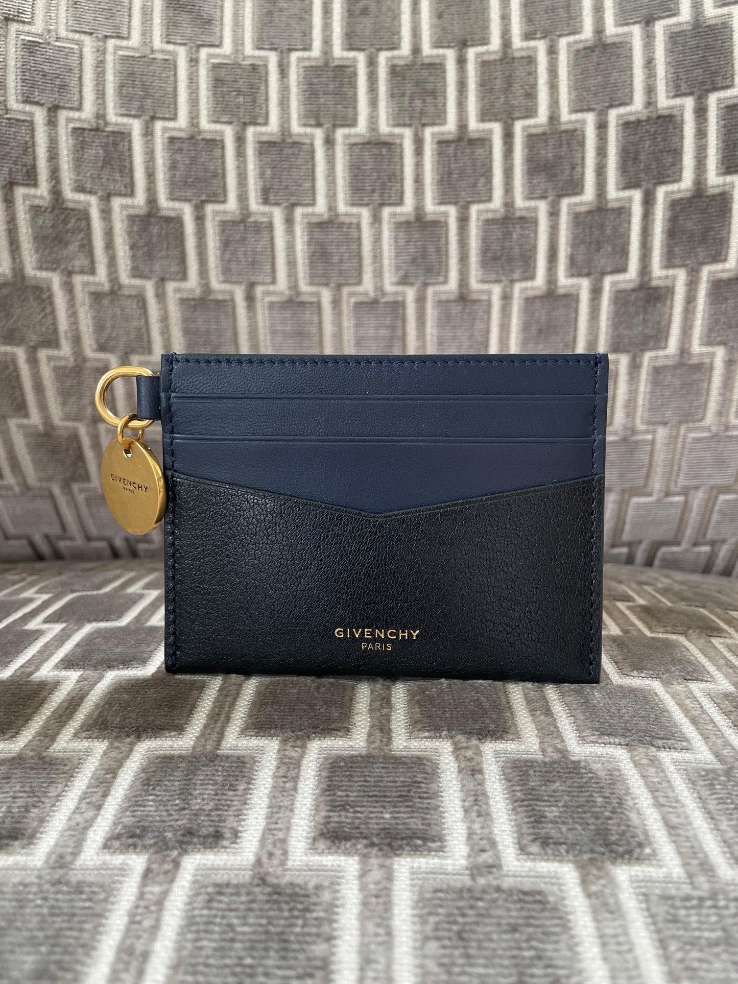 Preloved Givenchy Edge Card Holder