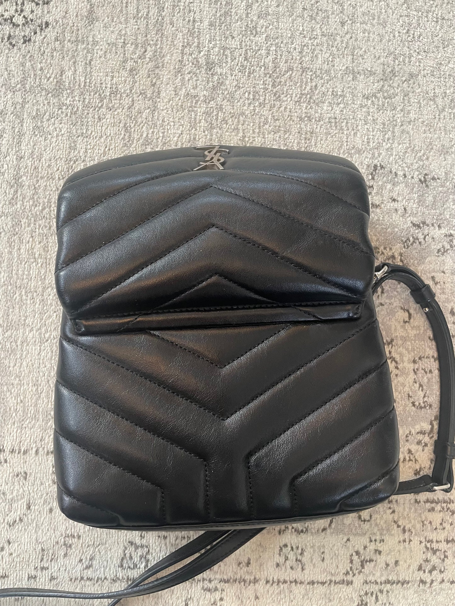 Preloved Saint Laurent Loulou Shoulder Bag, Toy