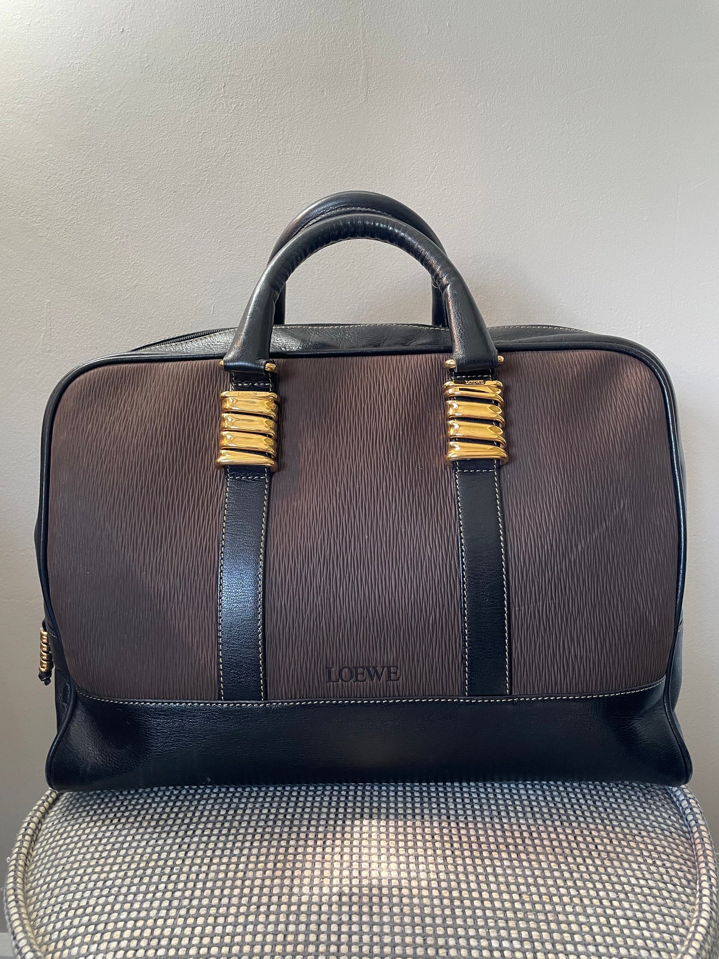 Preloved Loewe Vintage Velazquez Boston bag