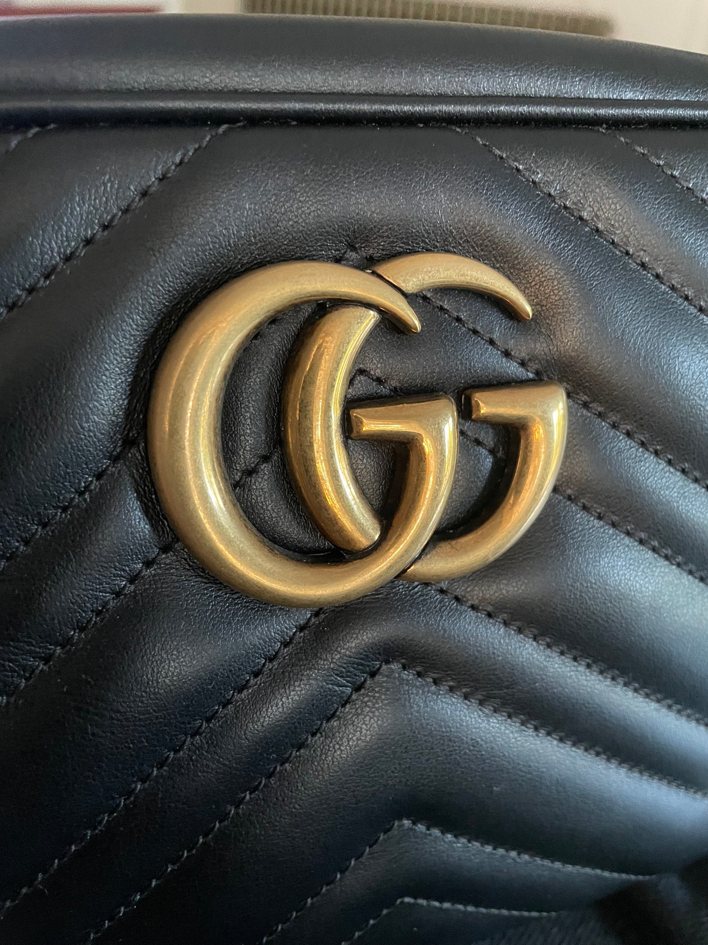 Preloved Gucci Marmont Shoulder Bag, Small