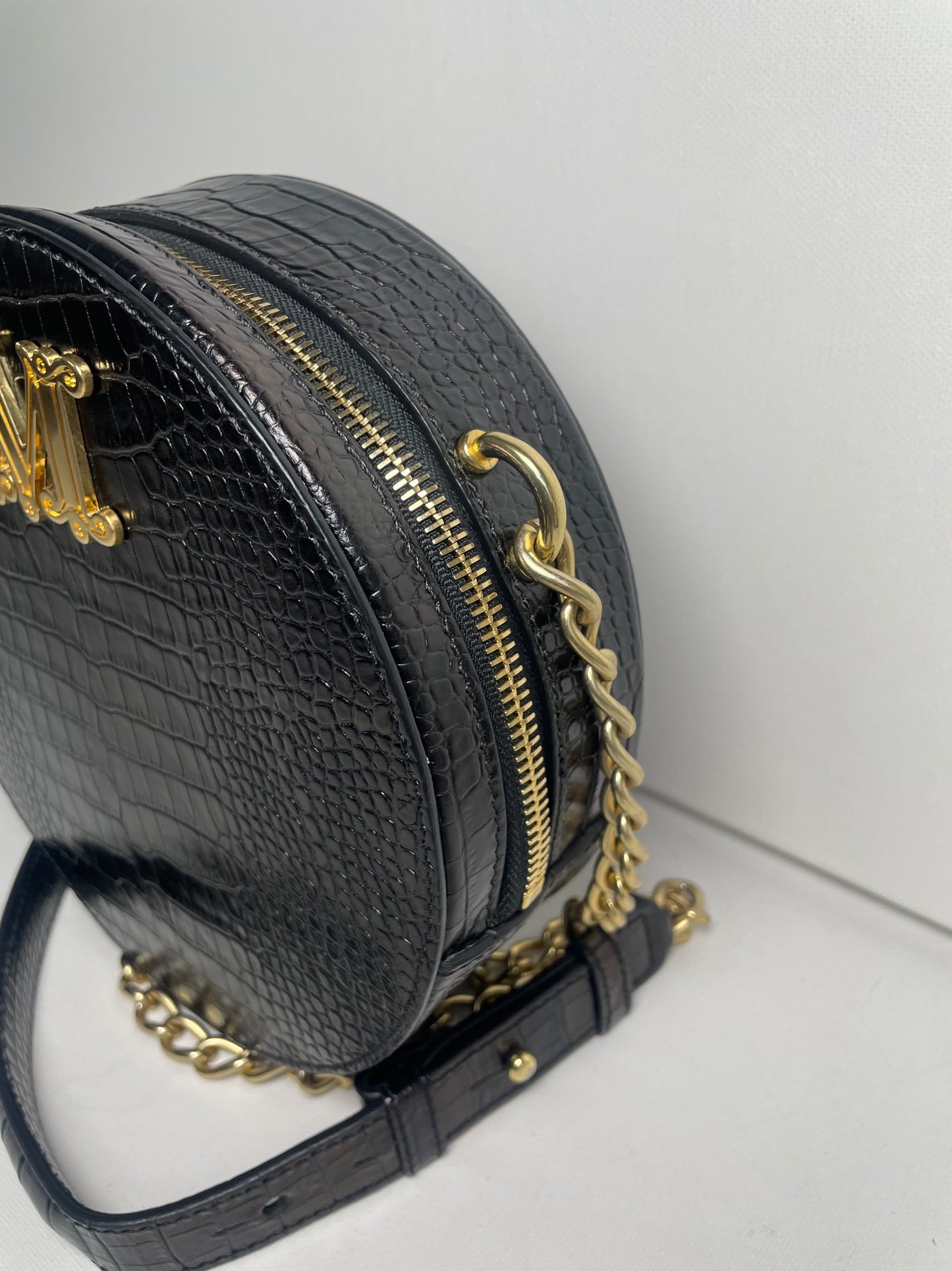 Preloved Max Mara Circular Shoulder Bag