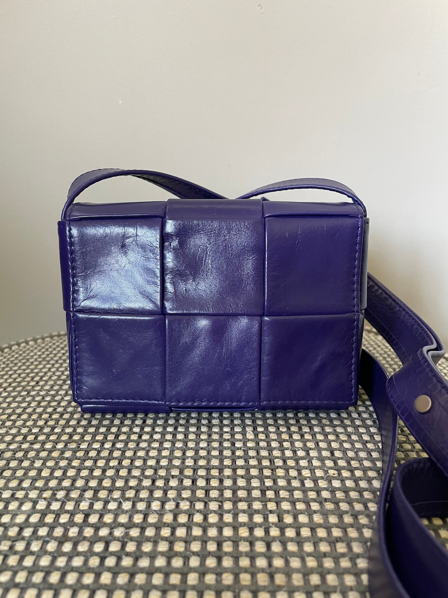 Preloved Bottega Veneta Paper Maxi Intreccio Cassette Crossbody Bag, Mini