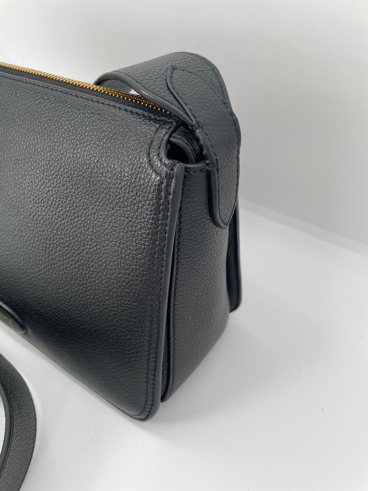 Preloved Mulberry Billie Crossbody Bag