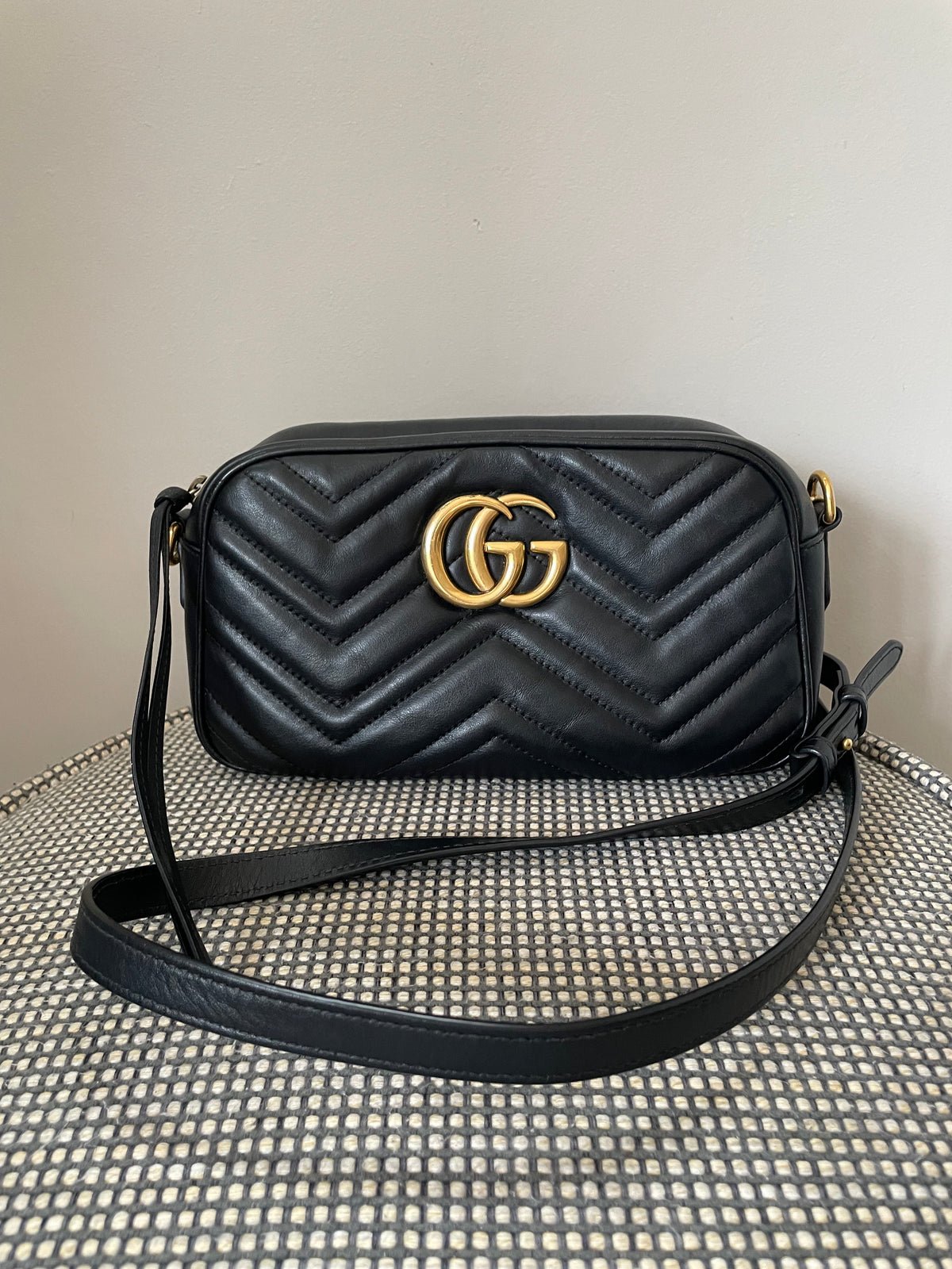 Preloved Gucci Marmont Shoulder Bag, Small