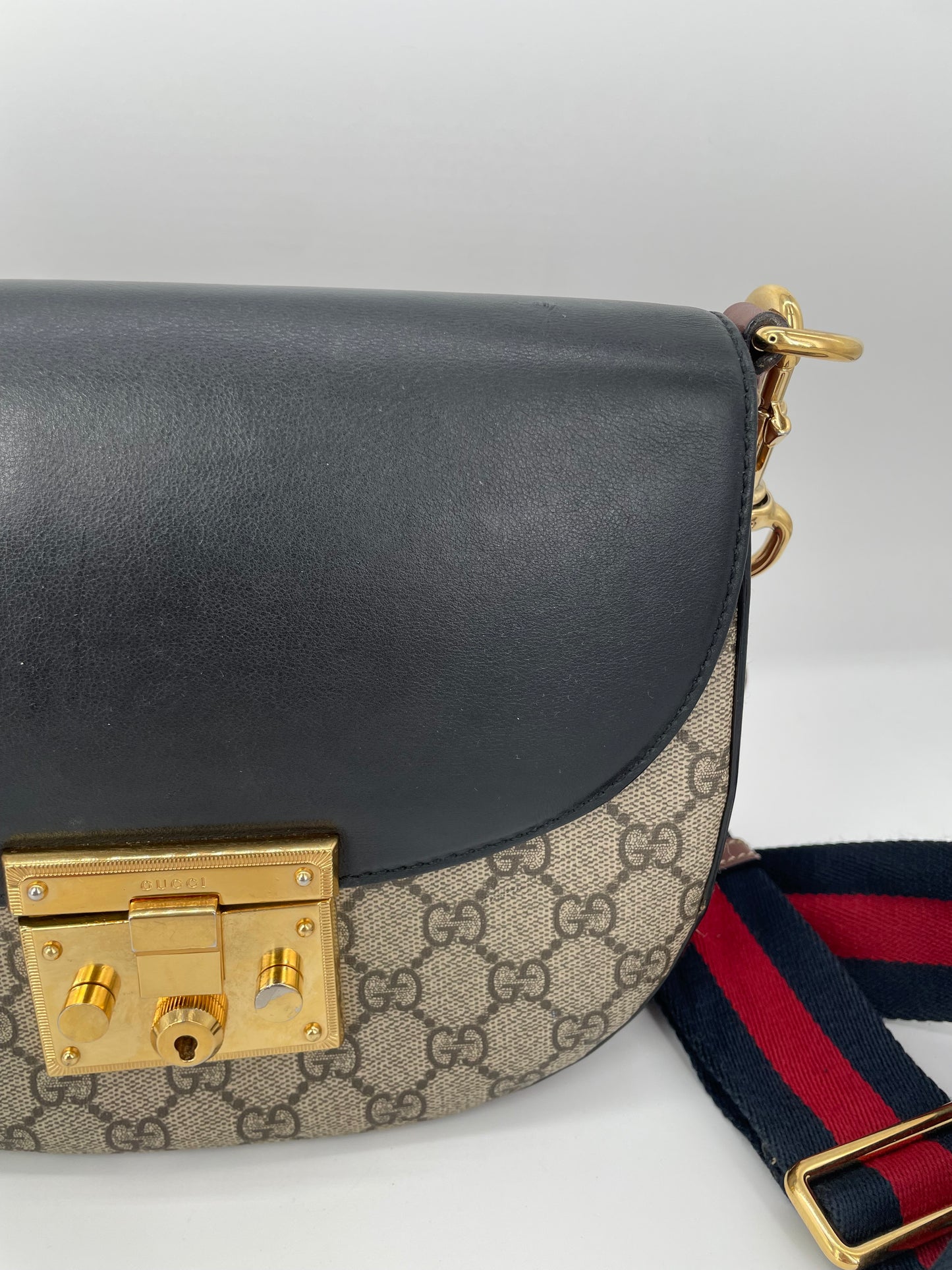 Preloved Gucci GG Supreme Monogram Saddle Lock Messenger Shoulder Bag, Small