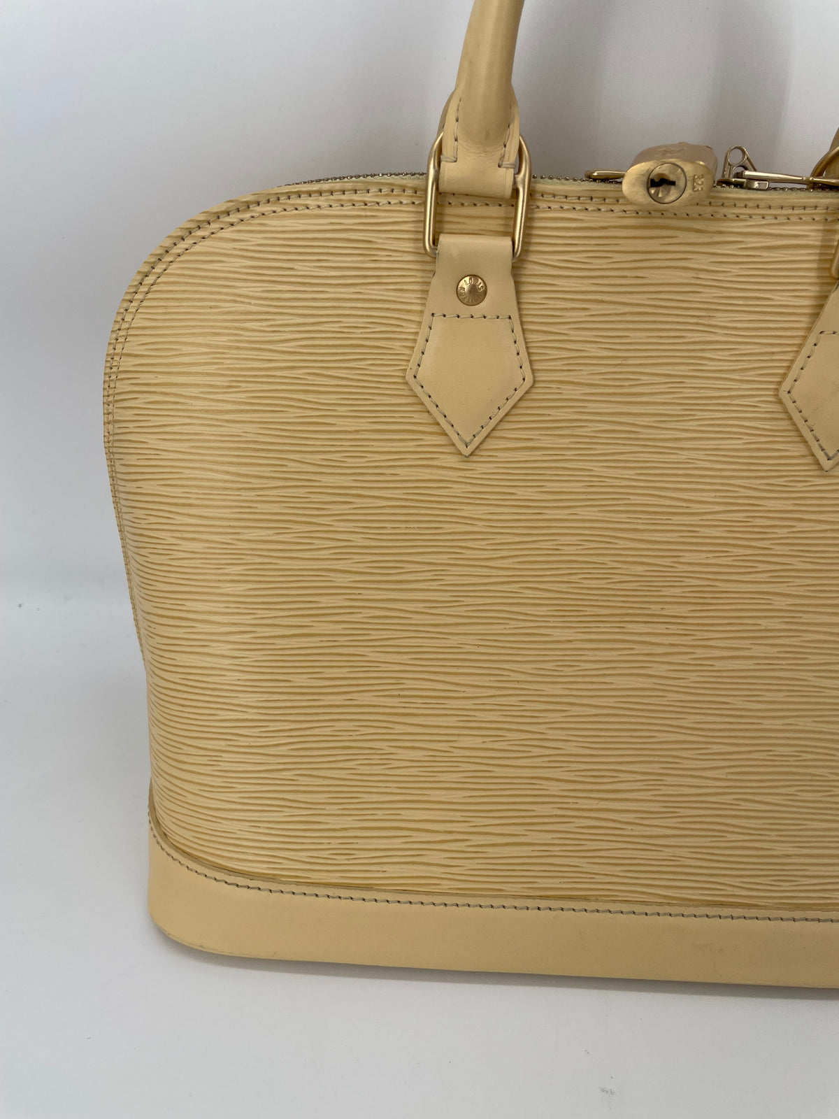 Preloved Louis Vuitton Alma Epi Bag, PM