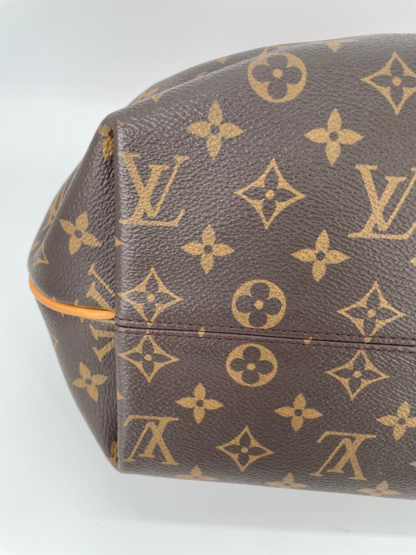 Preloved Louis Vuitton Monogram Turenne Tote Bag, MM