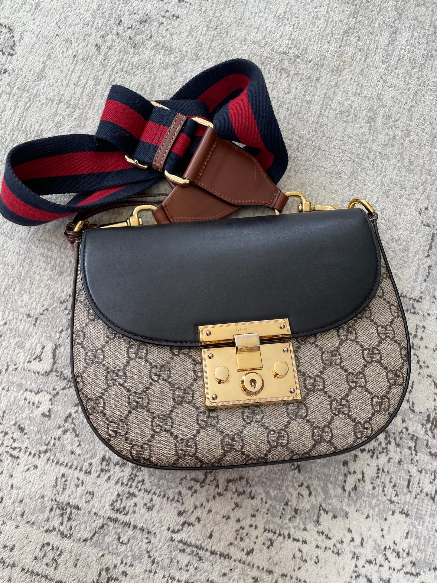 Preloved Gucci GG Supreme Monogram Saddle Lock Messenger Shoulder Bag, Small