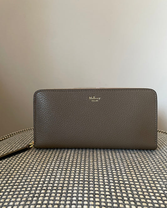 Preloved Mulberry Continental French Purse, Medium
