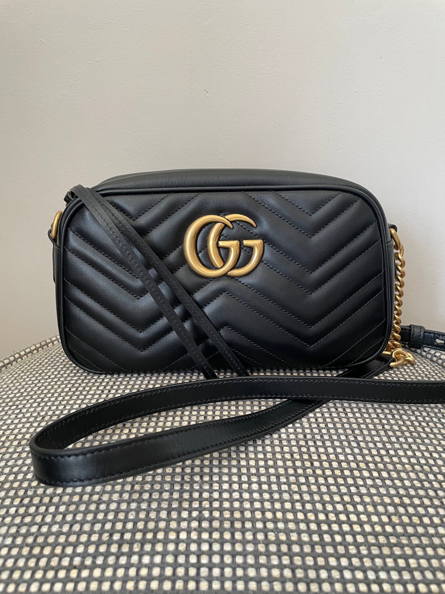 Preloved Gucci Marmont Shoulder Bag, Small