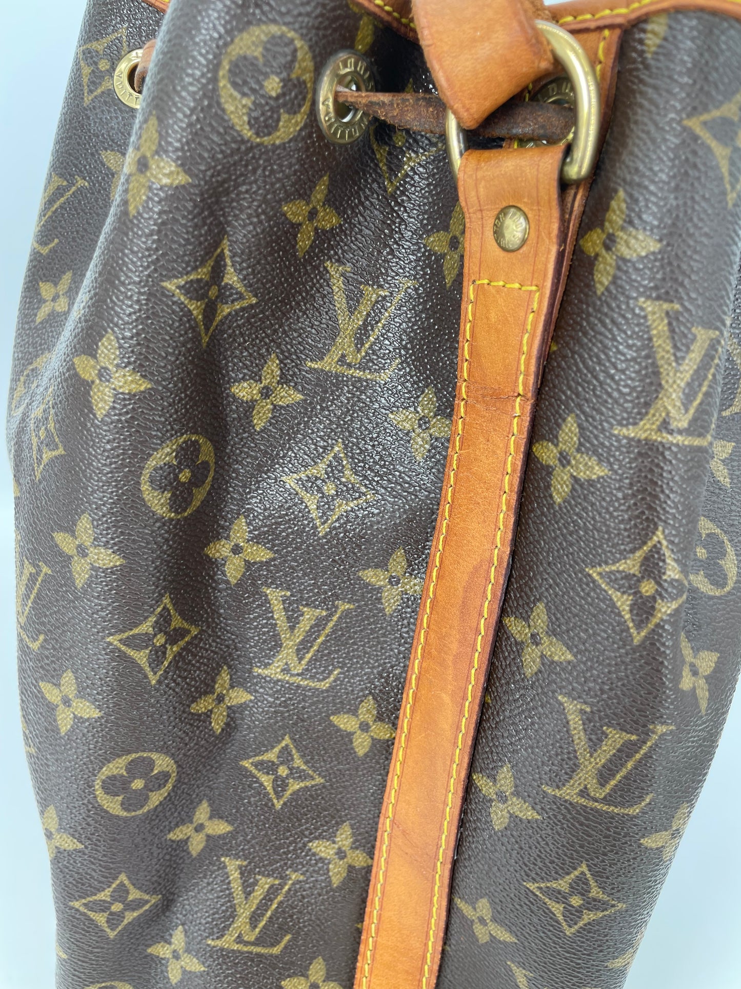 Preloved, Vintage Louis Vuitton Noe Bucket Bag, Large