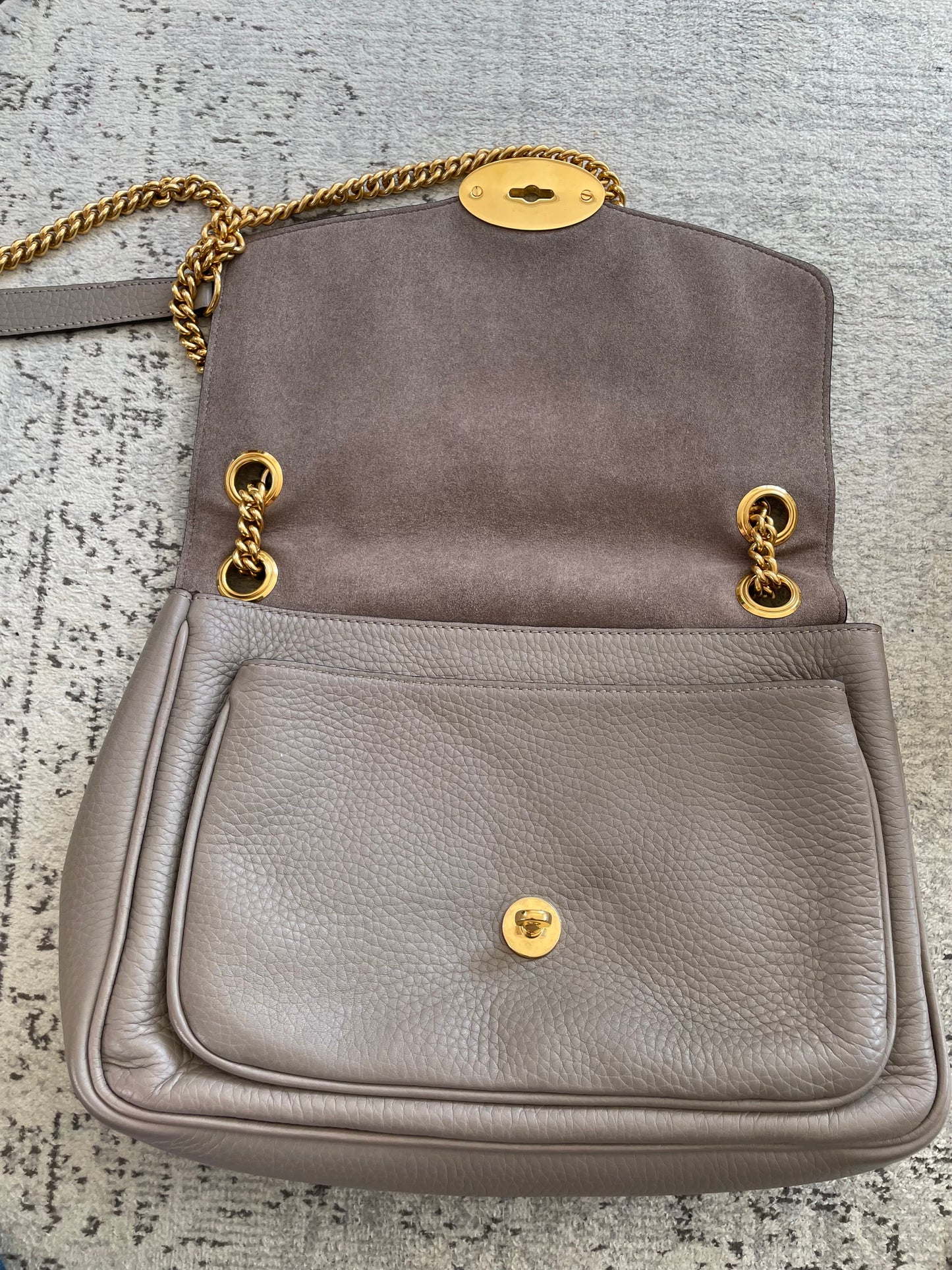 Preloved Mulberry Soft Darley Shoulder Bag