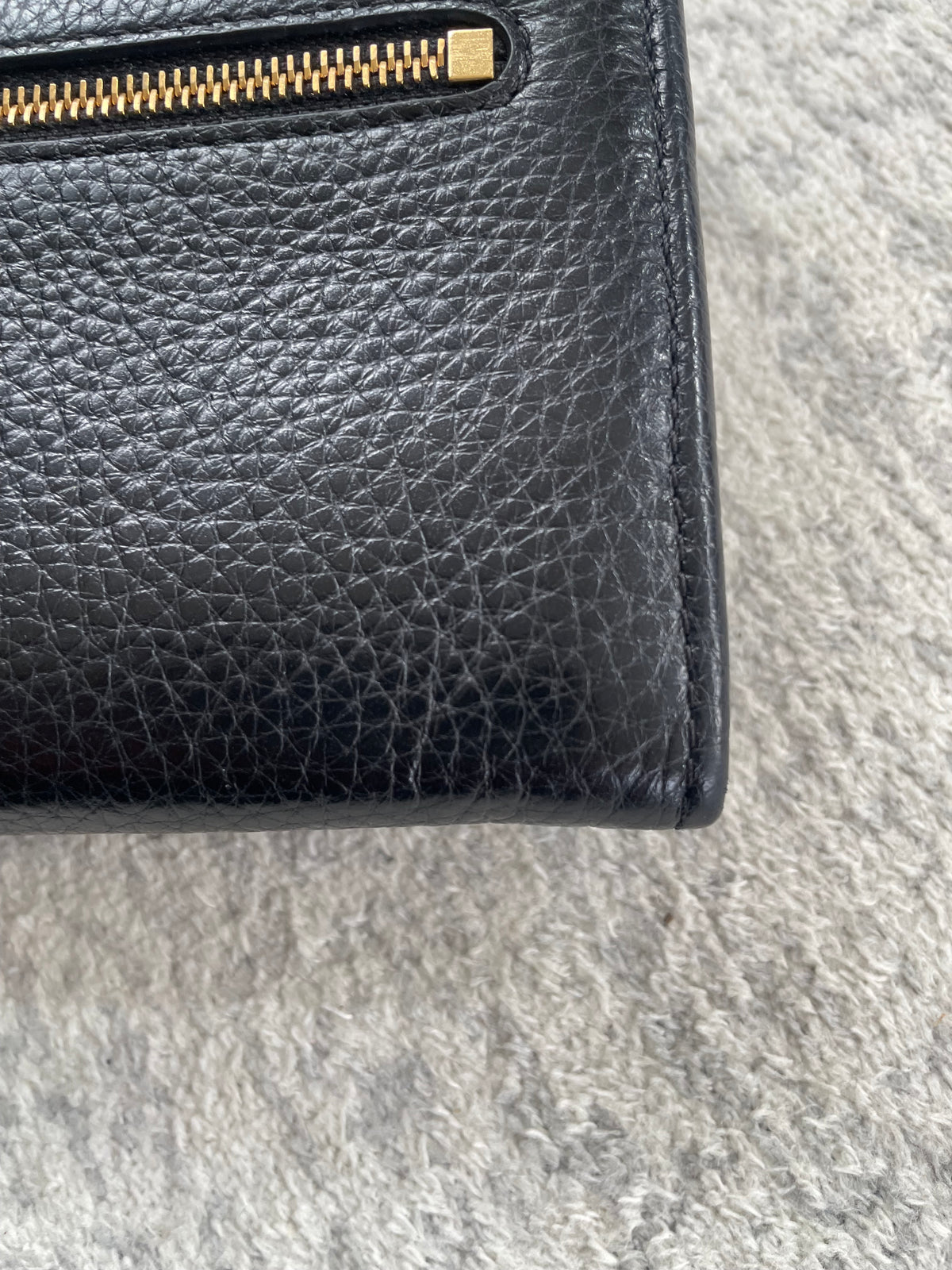 Preloved Mulberry Continental Tree Classic Grain Wallet